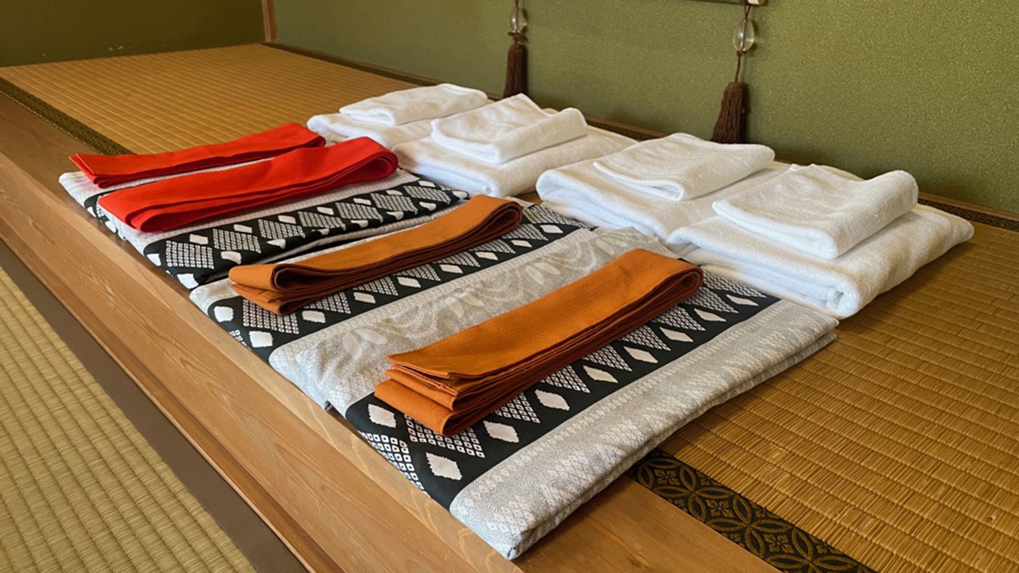 ・【アメニティ】浴衣をご用意しております（大人のみ）和の空間で寛ぐのにピッタリ！