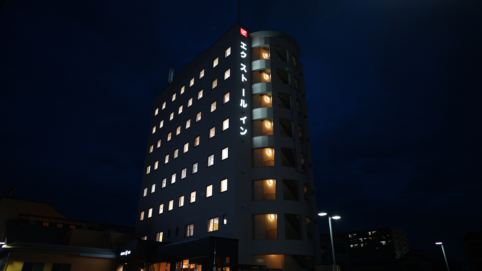 エクストールイン高松中央インター外観