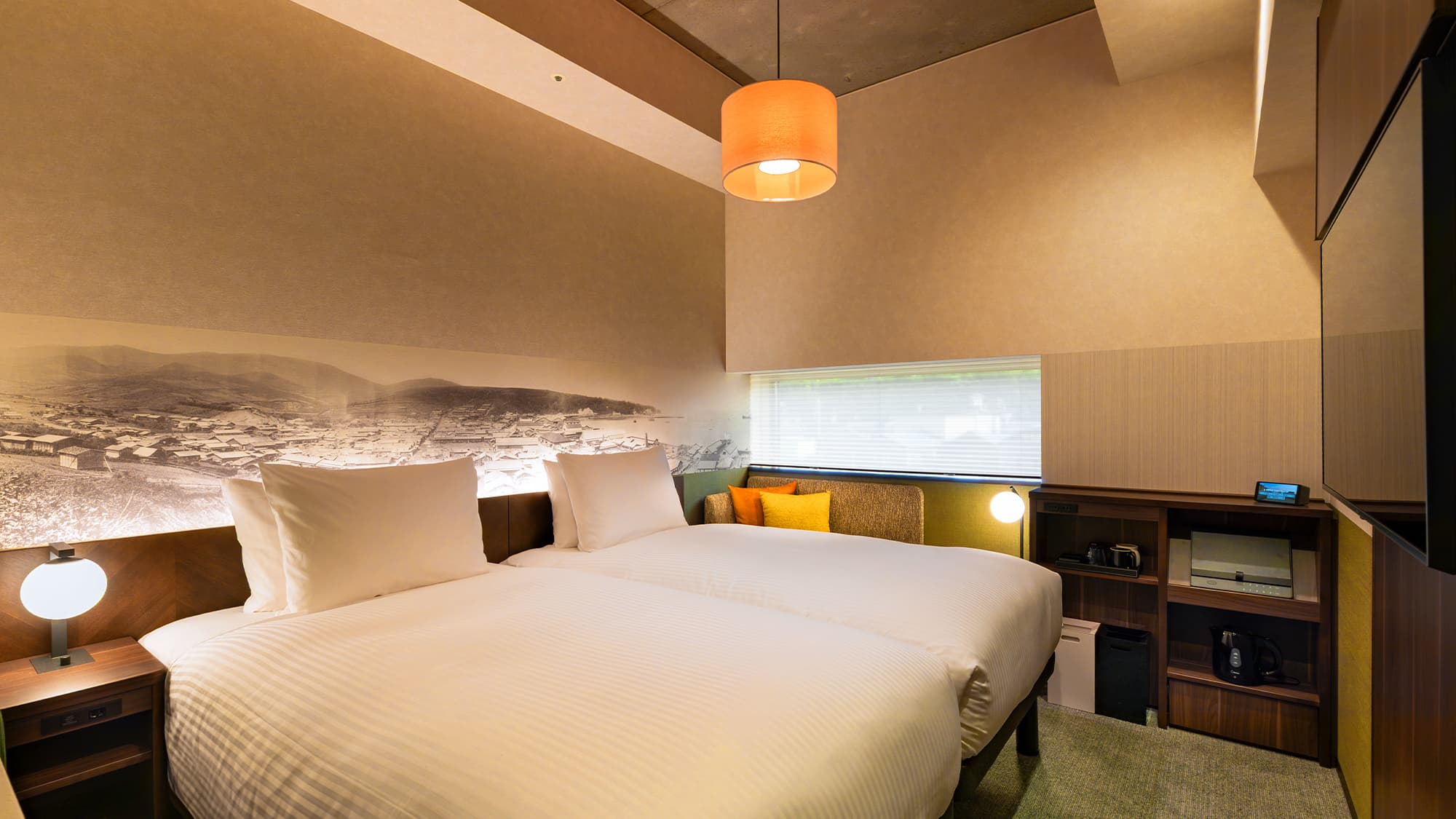 【ハリウッドツイン】18~21平米／ベッド2台を隣同士に並べ、ダブル仕様でもご利用いただける客室