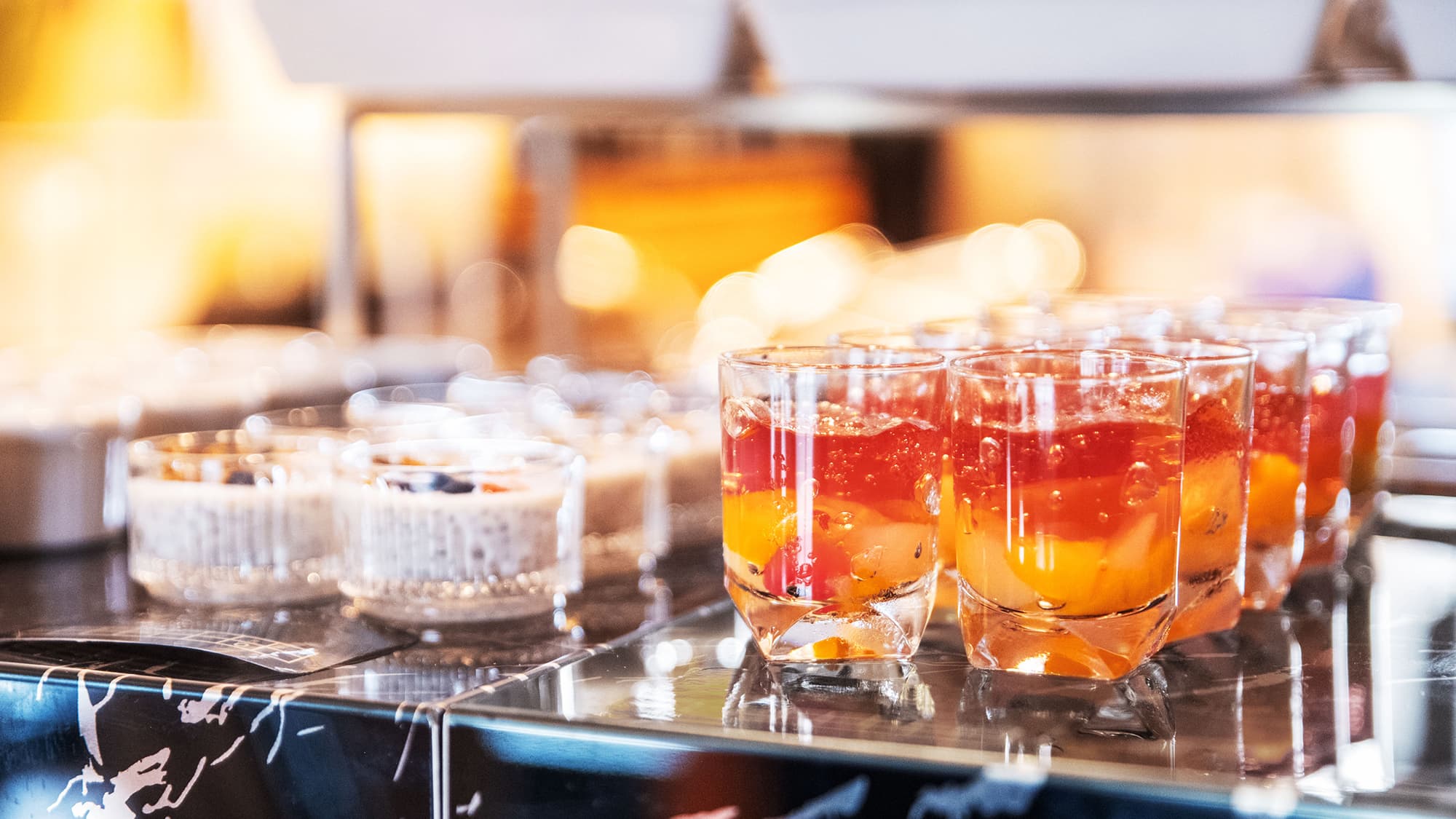 【朝食】“いくら”でも盛れる海鮮丼など、北海道の魅力が詰まった和洋約70種類の朝食ビュッフェ