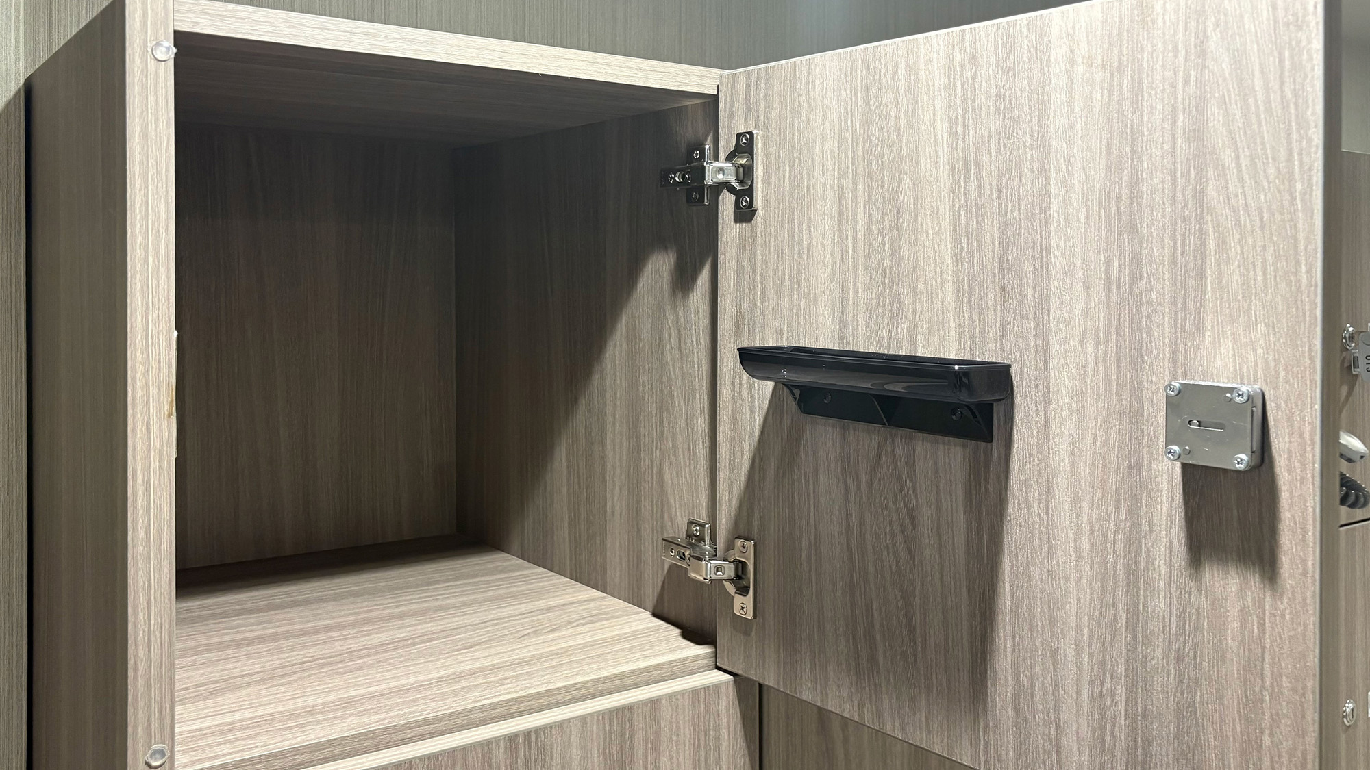 【大浴場／ロッカー】＜6F＞お仕事帰りにも安心してご利用いただけます