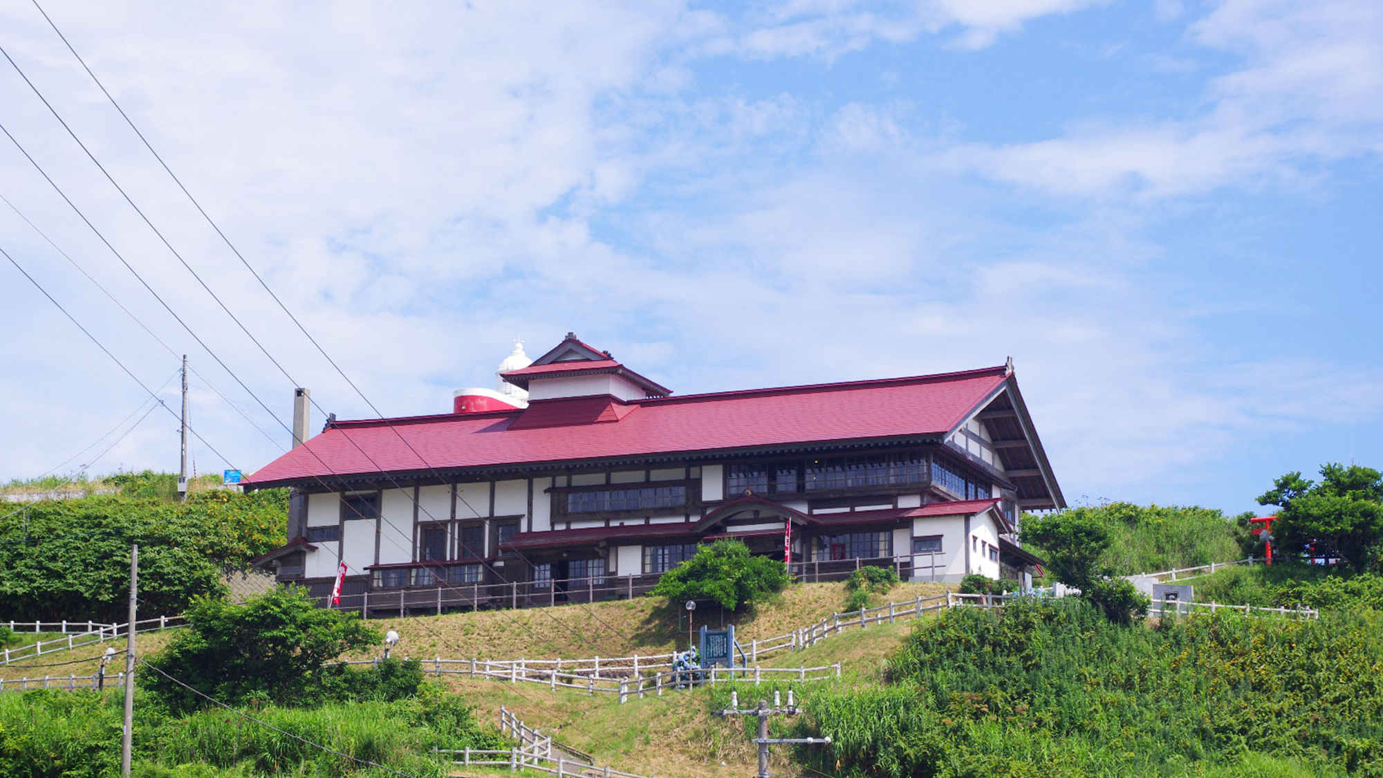 【鰊御殿】＜車約10分＞北海道の民家で初めて「北海道有形文化財鰊漁場建築」として、文化財に指定された