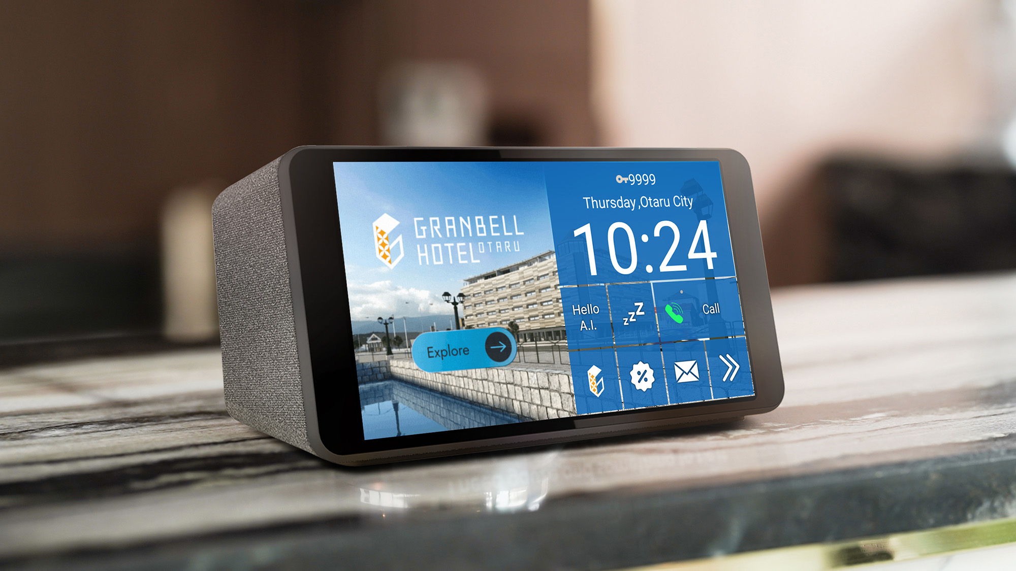 【AIスマートスピーカー】声で操作できる多言語対応スピーカー。館内案内や周辺情報も、AIがサポート