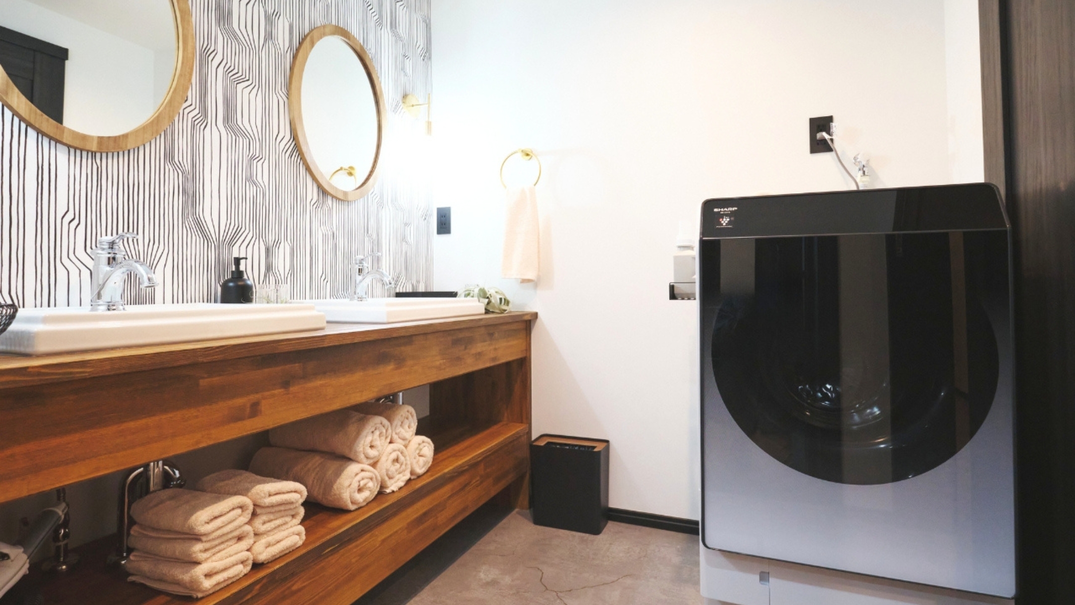 ・【パウダールーム】