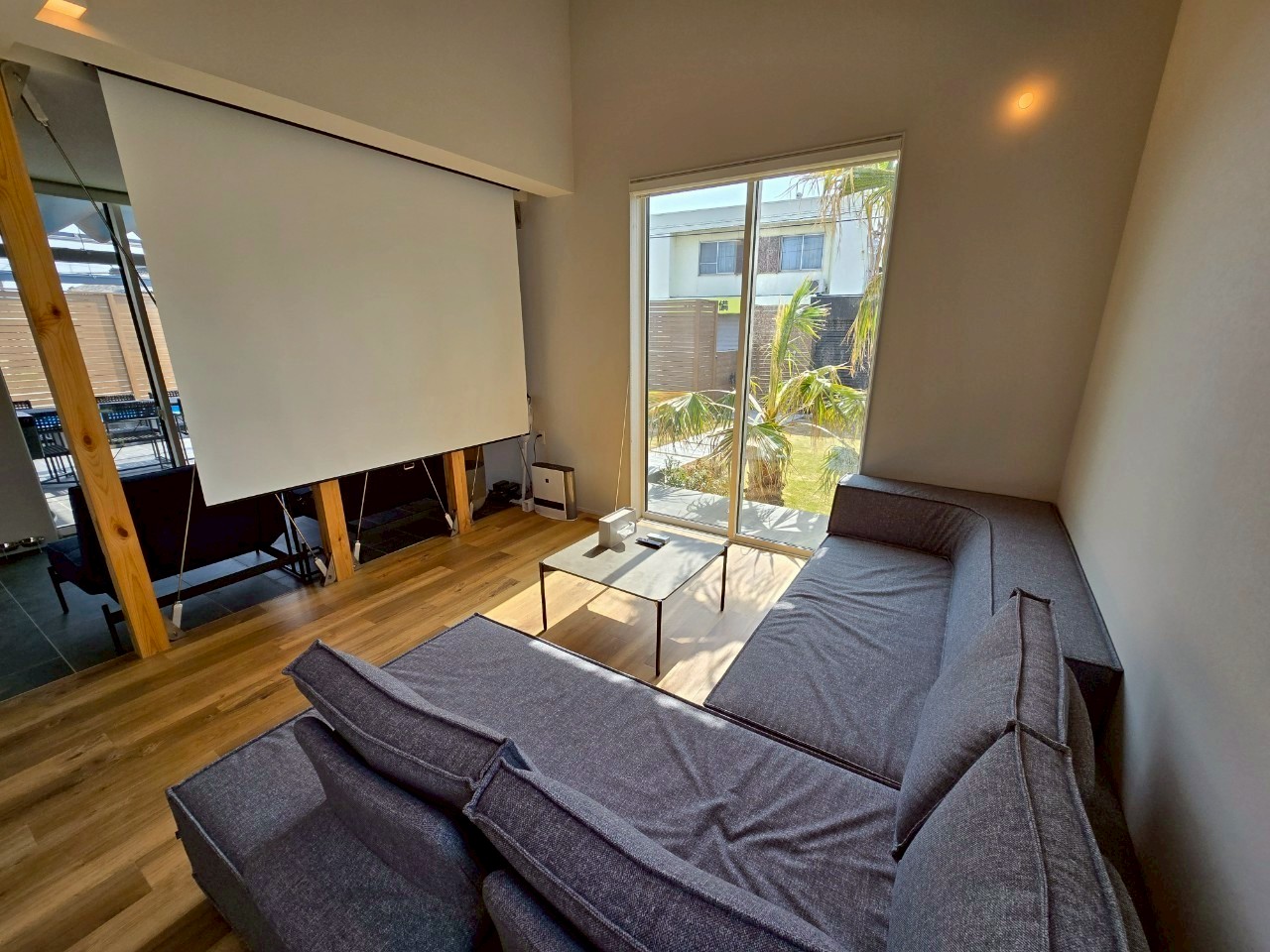 リビング　ソファ