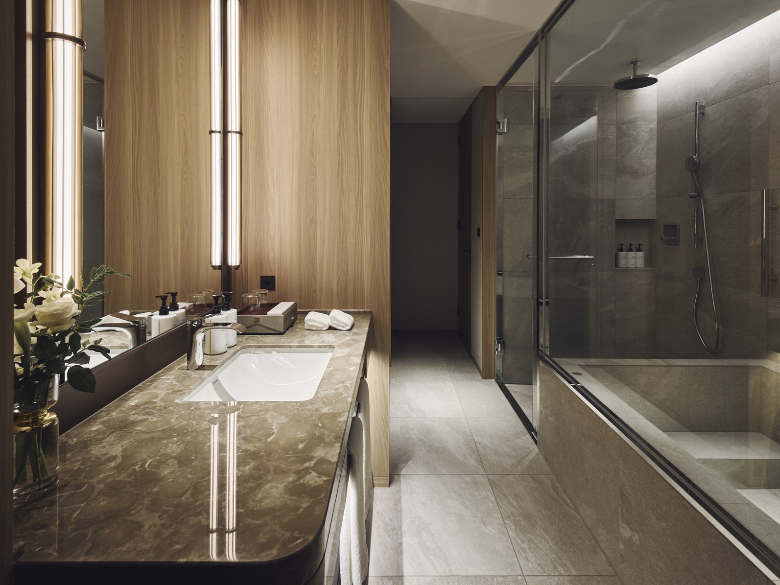 クラシックバスルーム