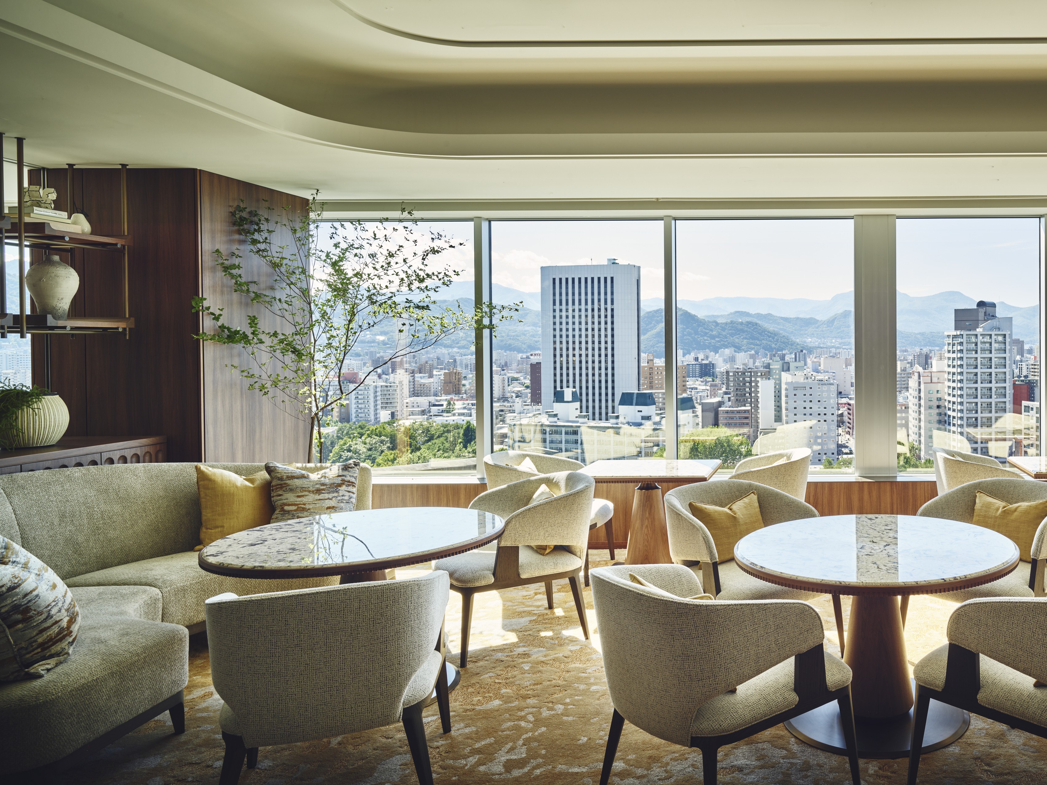 14階　クラブインターコンチネンタルラウンジ