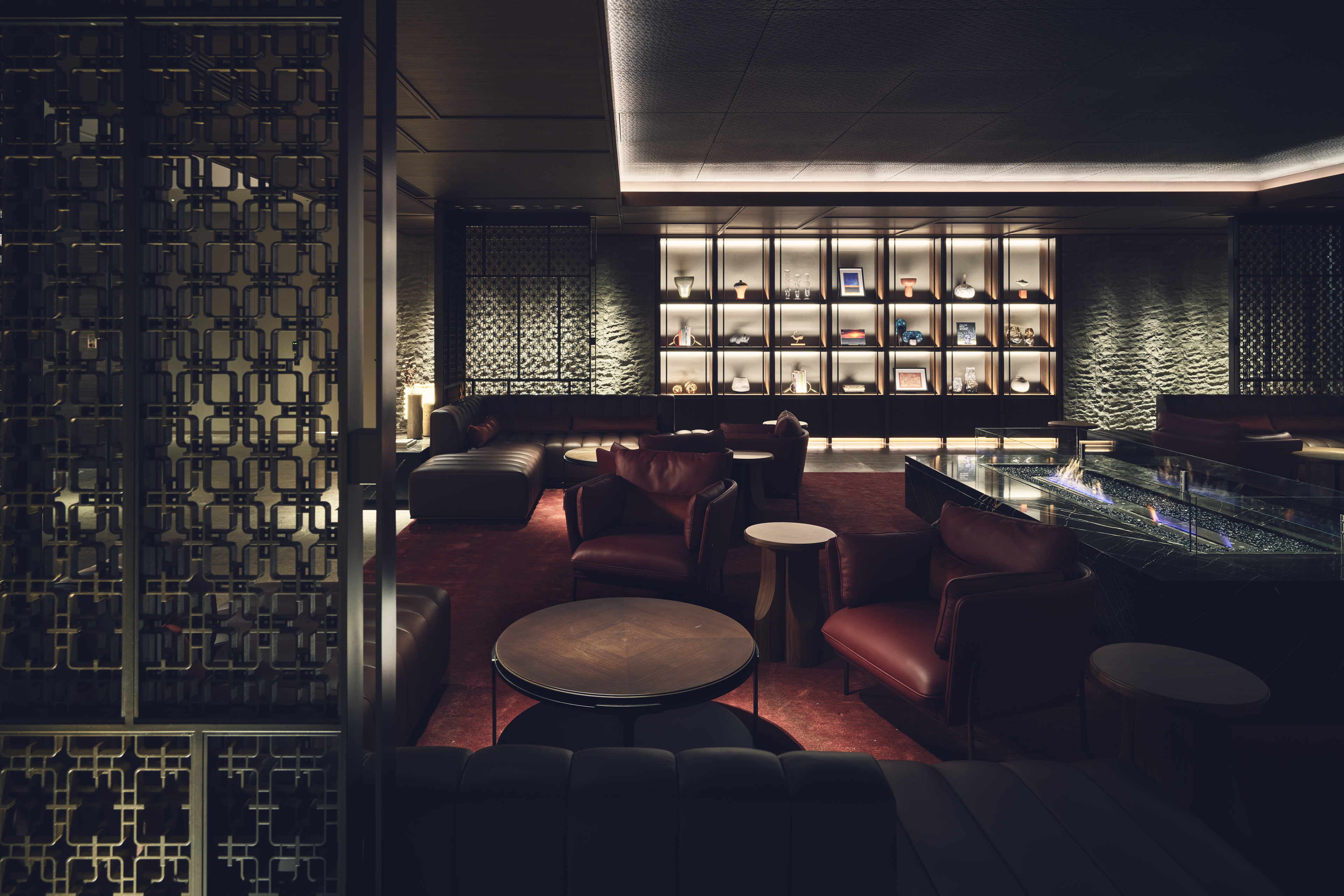 9Fファイヤーラウンジ