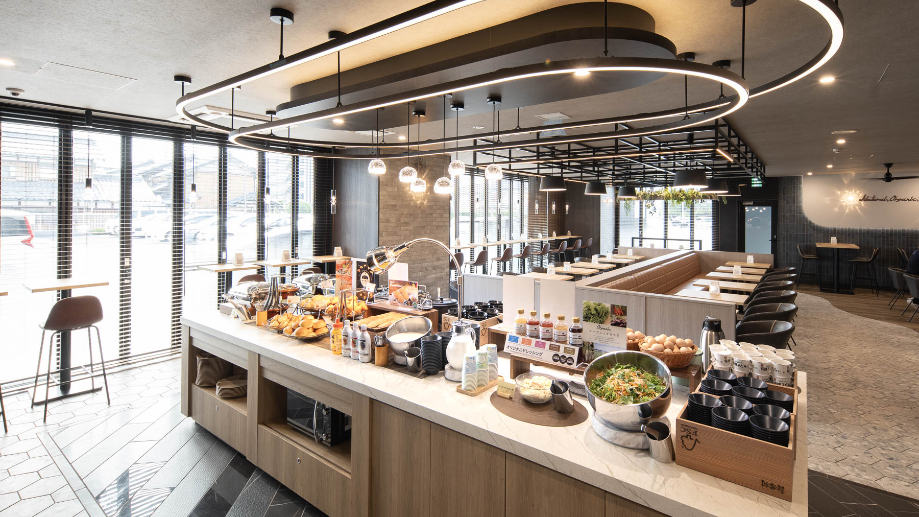 バリエーション豊かなおかずを日替わりで