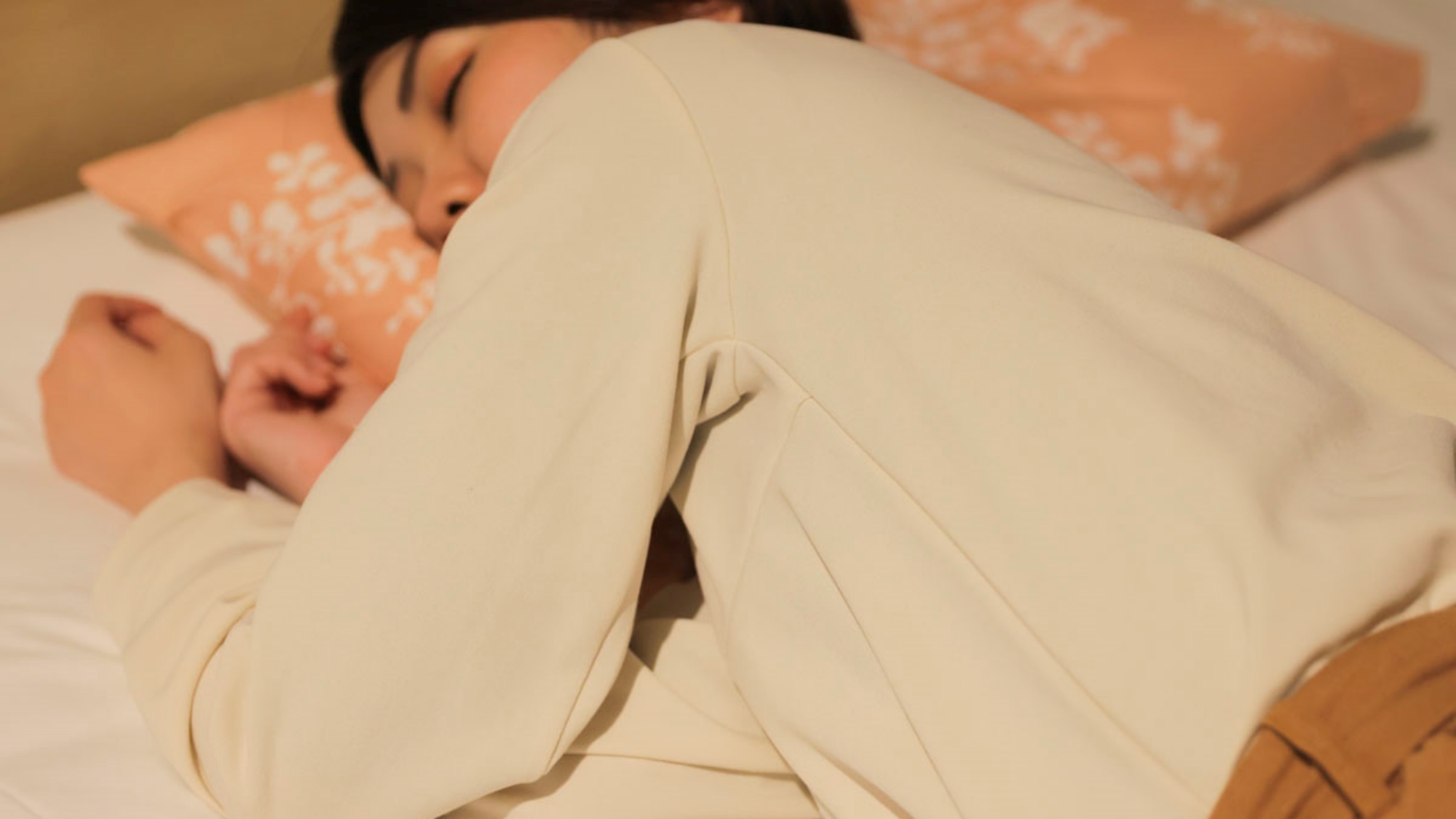 女性の身体にフィットしてぐっすりをサポート