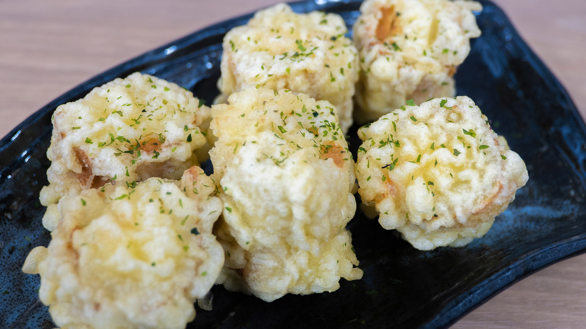 夕食（有料定食）名物ちくわサラダ