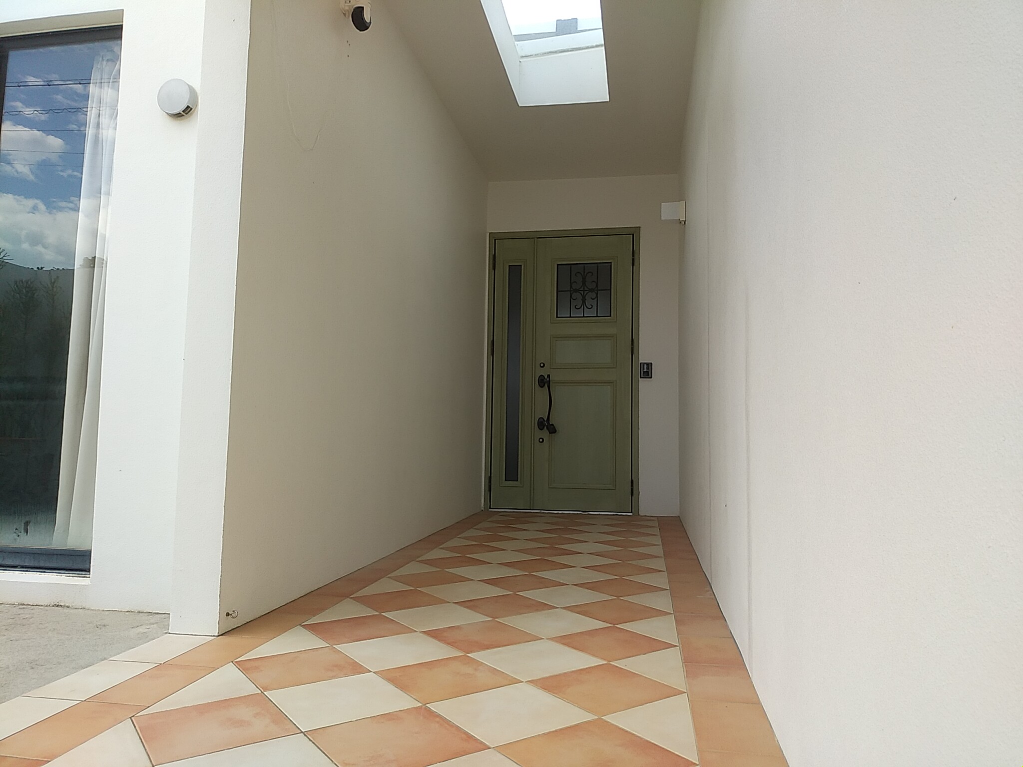 玄関　エントランス