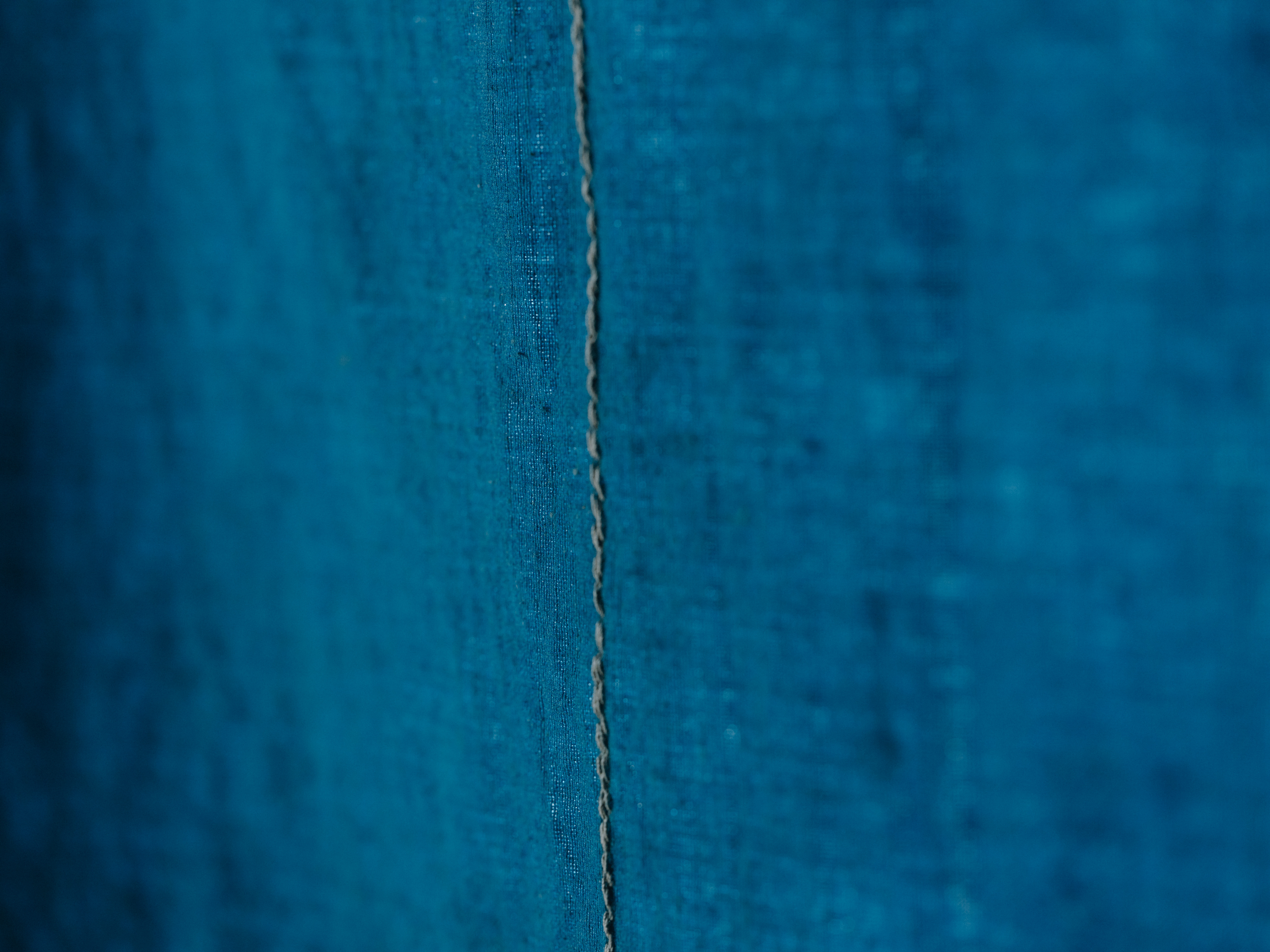 藍染のカーテン