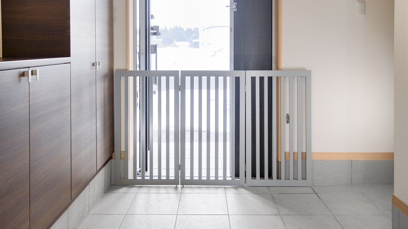 玄関ペット柵