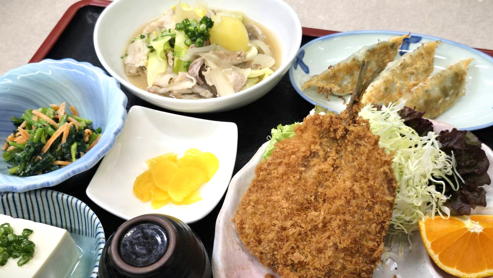 【夕食・朝食付】全室Wifi完備！家庭的な夕食・朝食付プラン