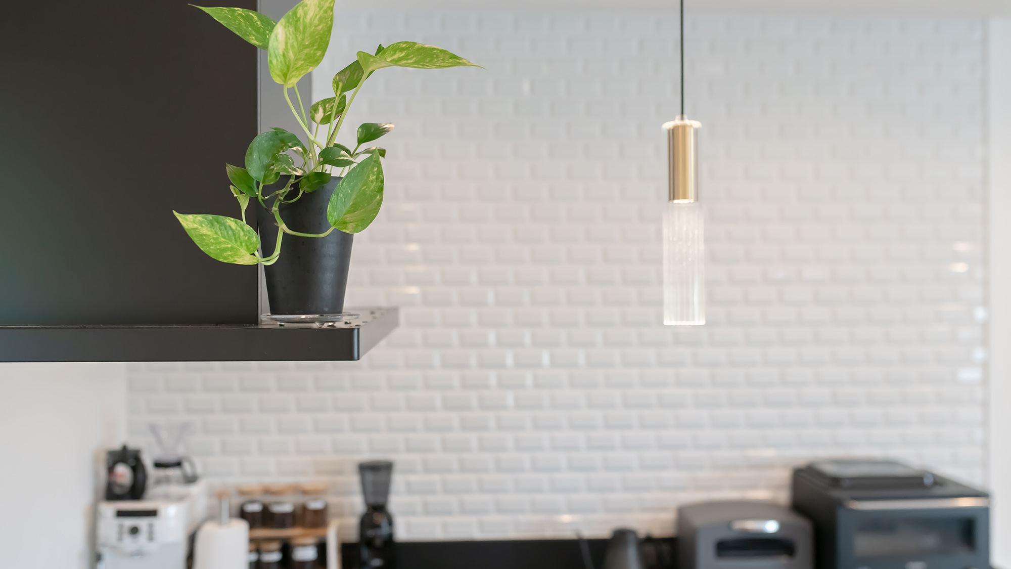 ・【キッチン】食事の提供はございません。BBQのお肉の手配やおすすめの飲食店のご案内いたします