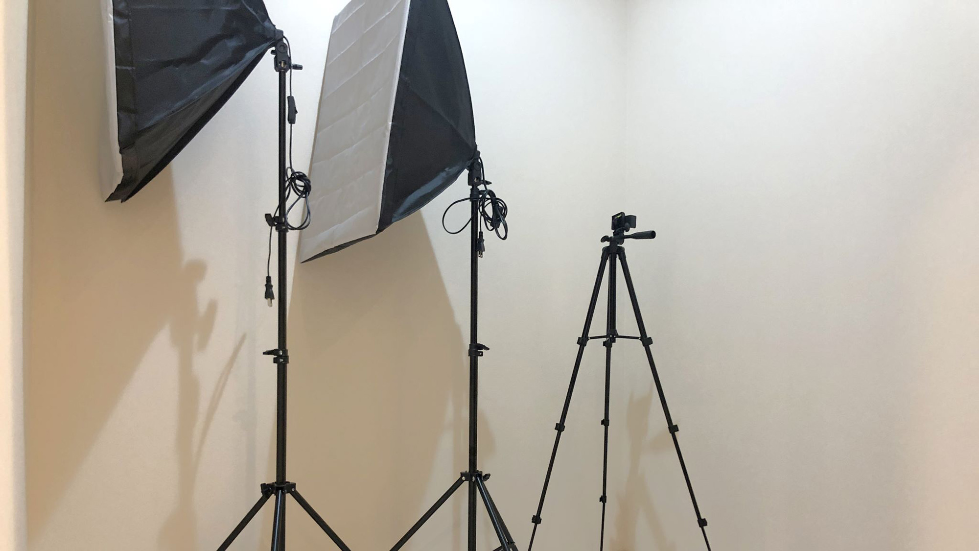 ・【設備】撮影機材を管理しております