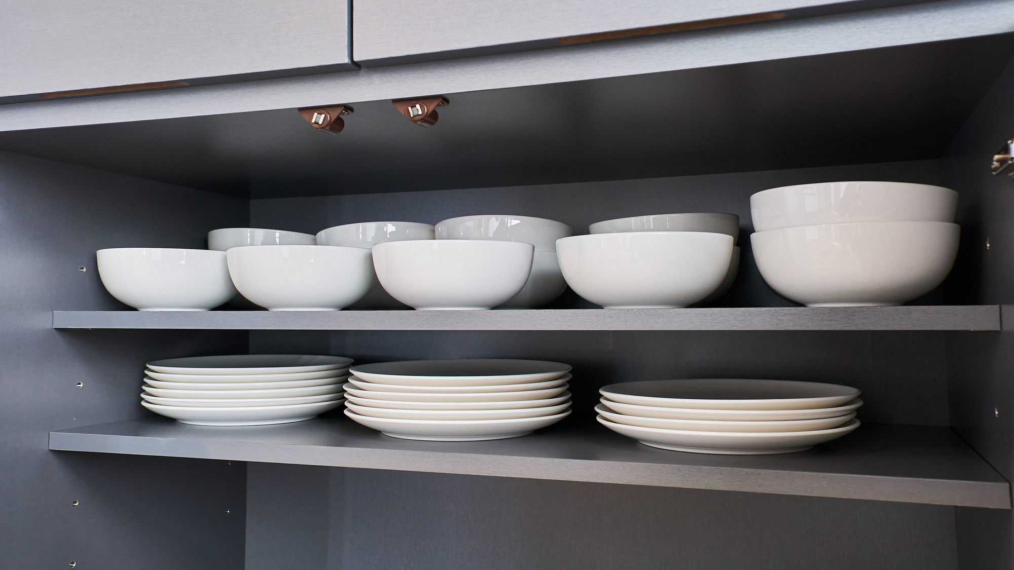 食器類もご自由にお使いください