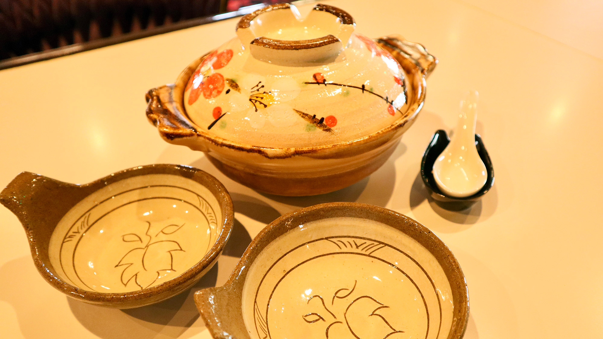 ・【キッチン】寒い季節にぴったり！心と体が温まるお鍋もご用意いただけます