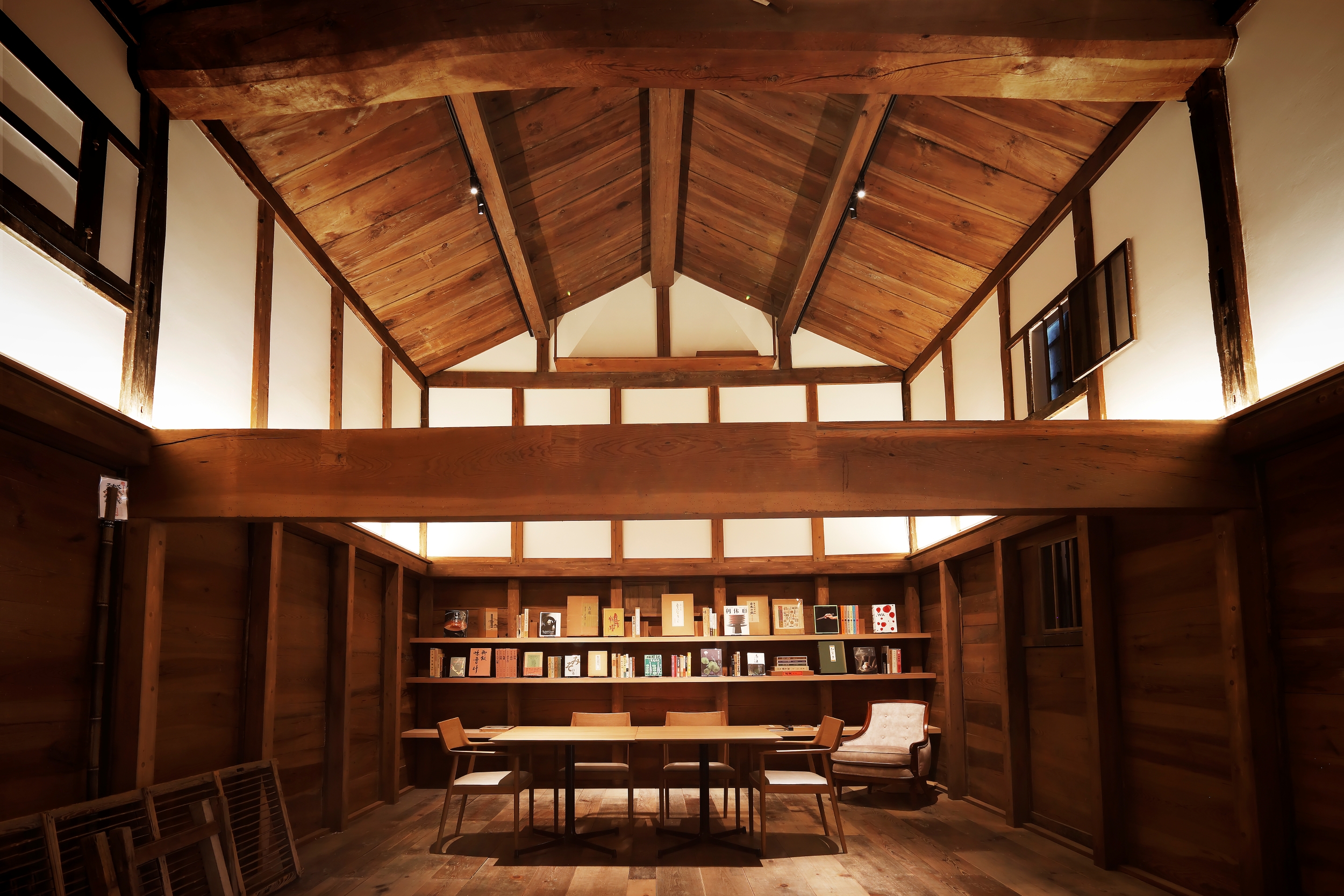 宿泊棟併設の蔵