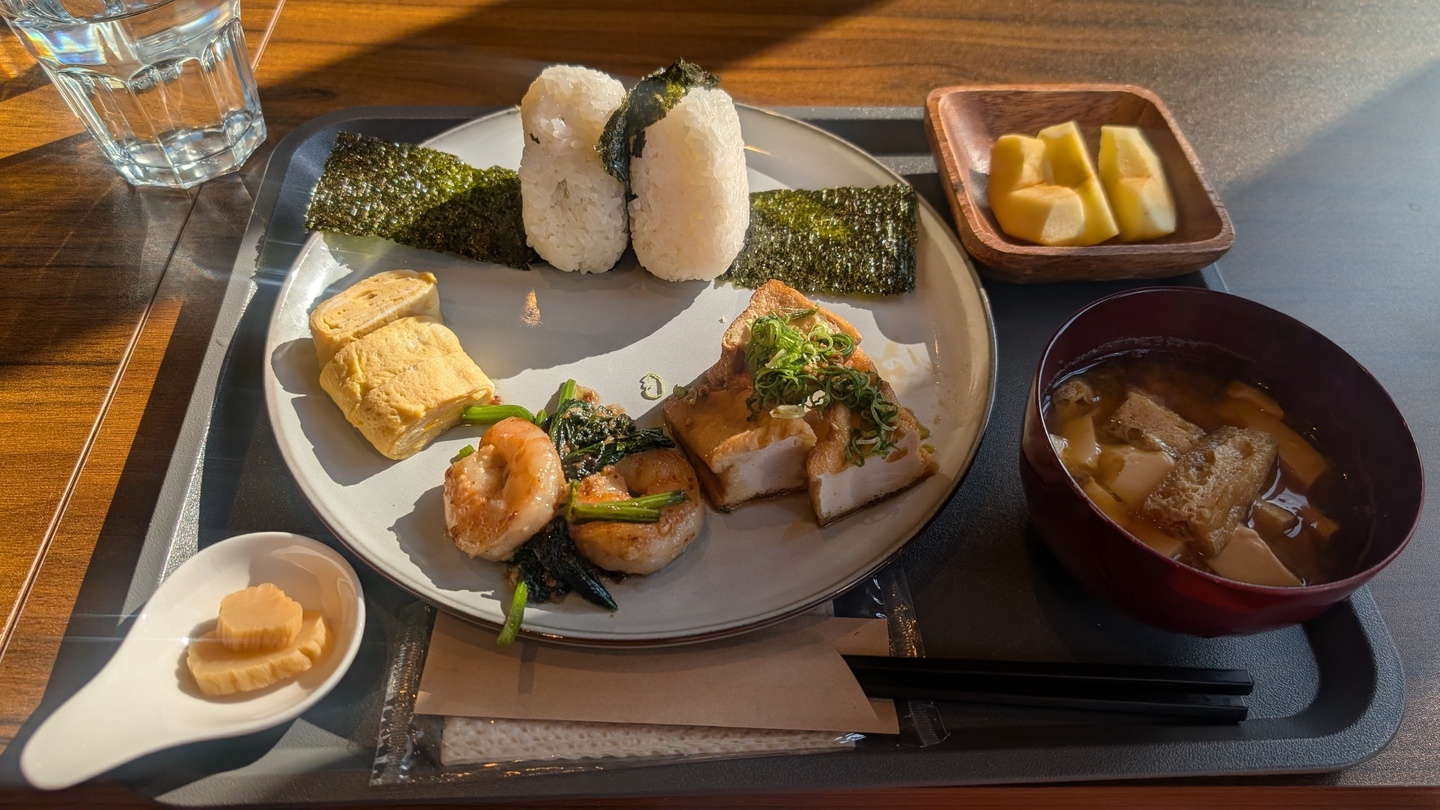 朝食（タコスセットorおにぎり定食）付きプラン