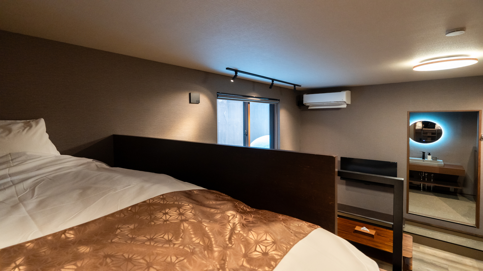 R2◆２段ベッド上段はシングルサイズです