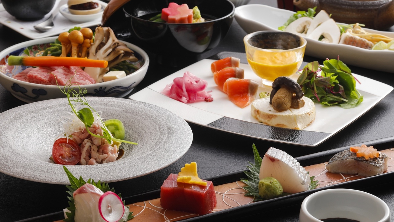 【開業記念】姉妹館の本格会席と、専用の金泉・サウナ付。有馬の美食と静寂に浸るスモールラグジュアリー
