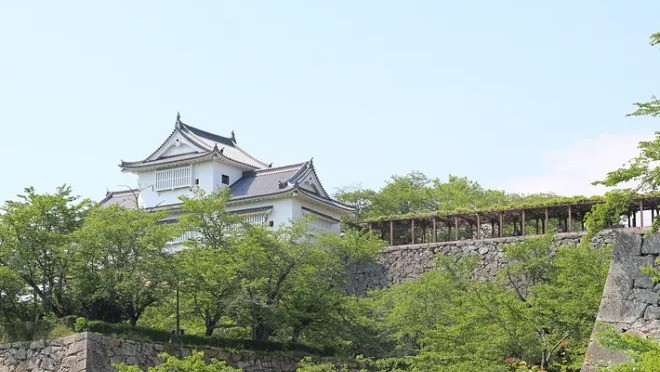 津山城（鶴山公園）