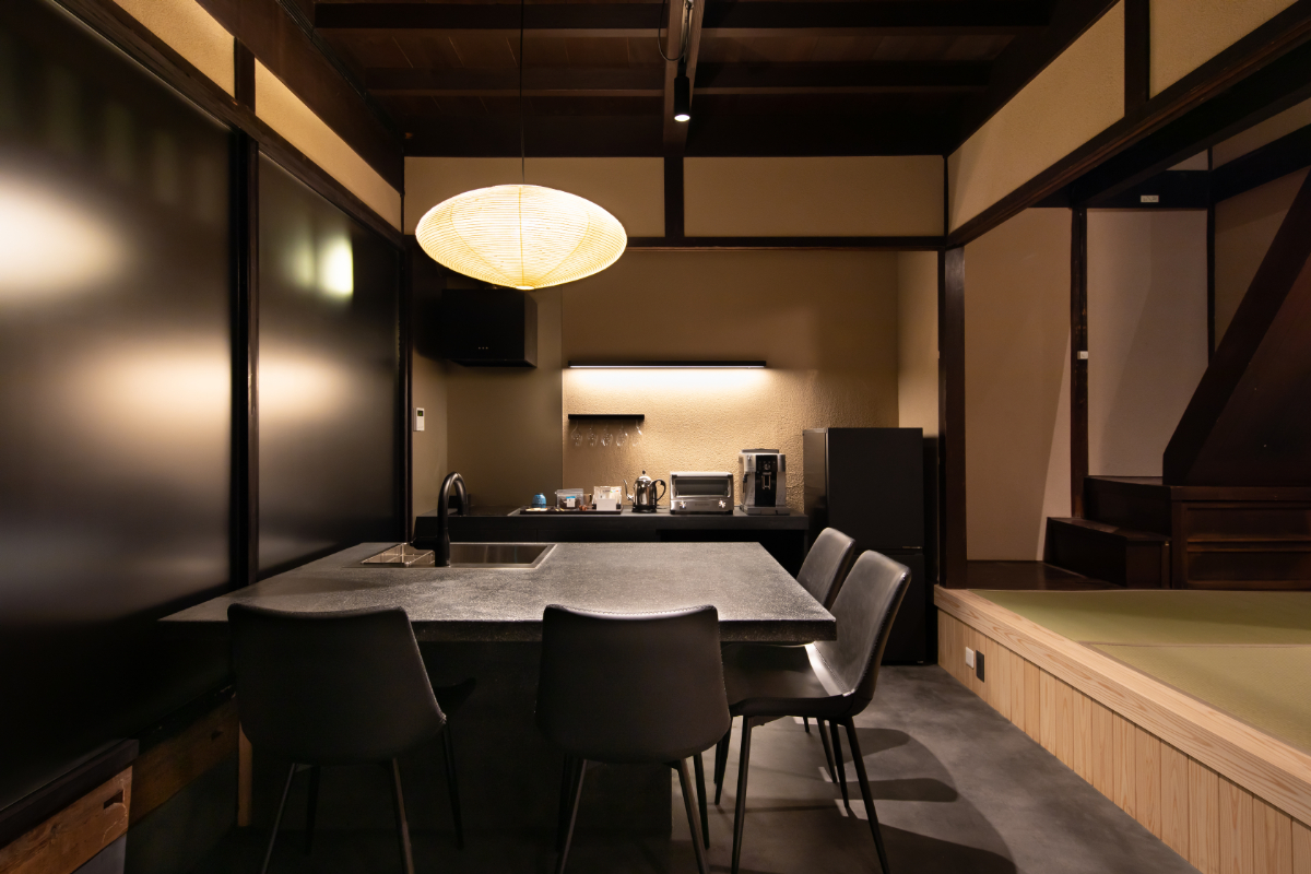 1階 カウンターキッチン＆ダイニング