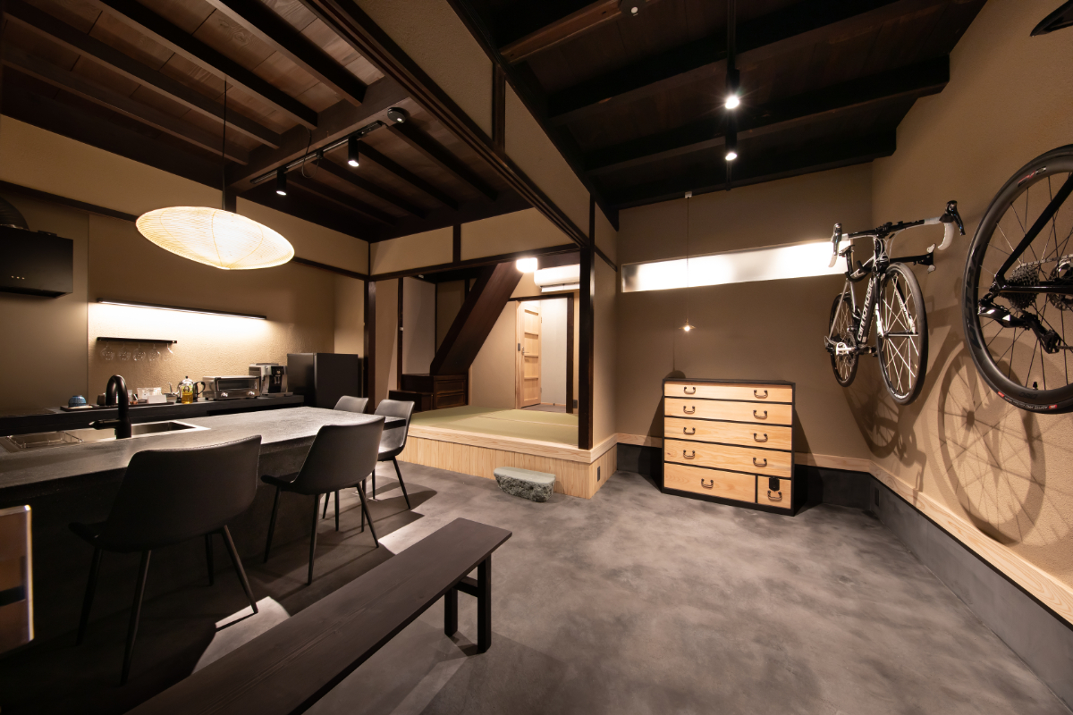 1階 土間スペース