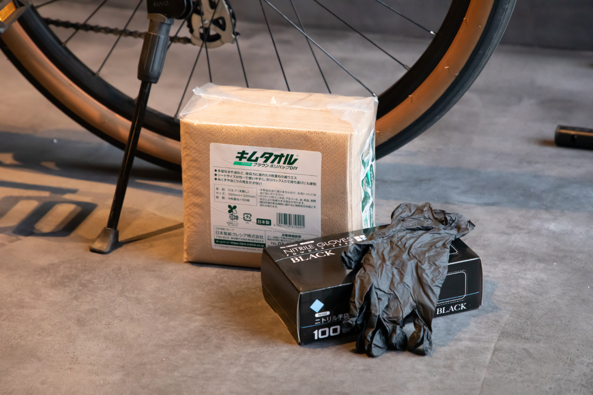 自転車メンテナンス用スタンドなど