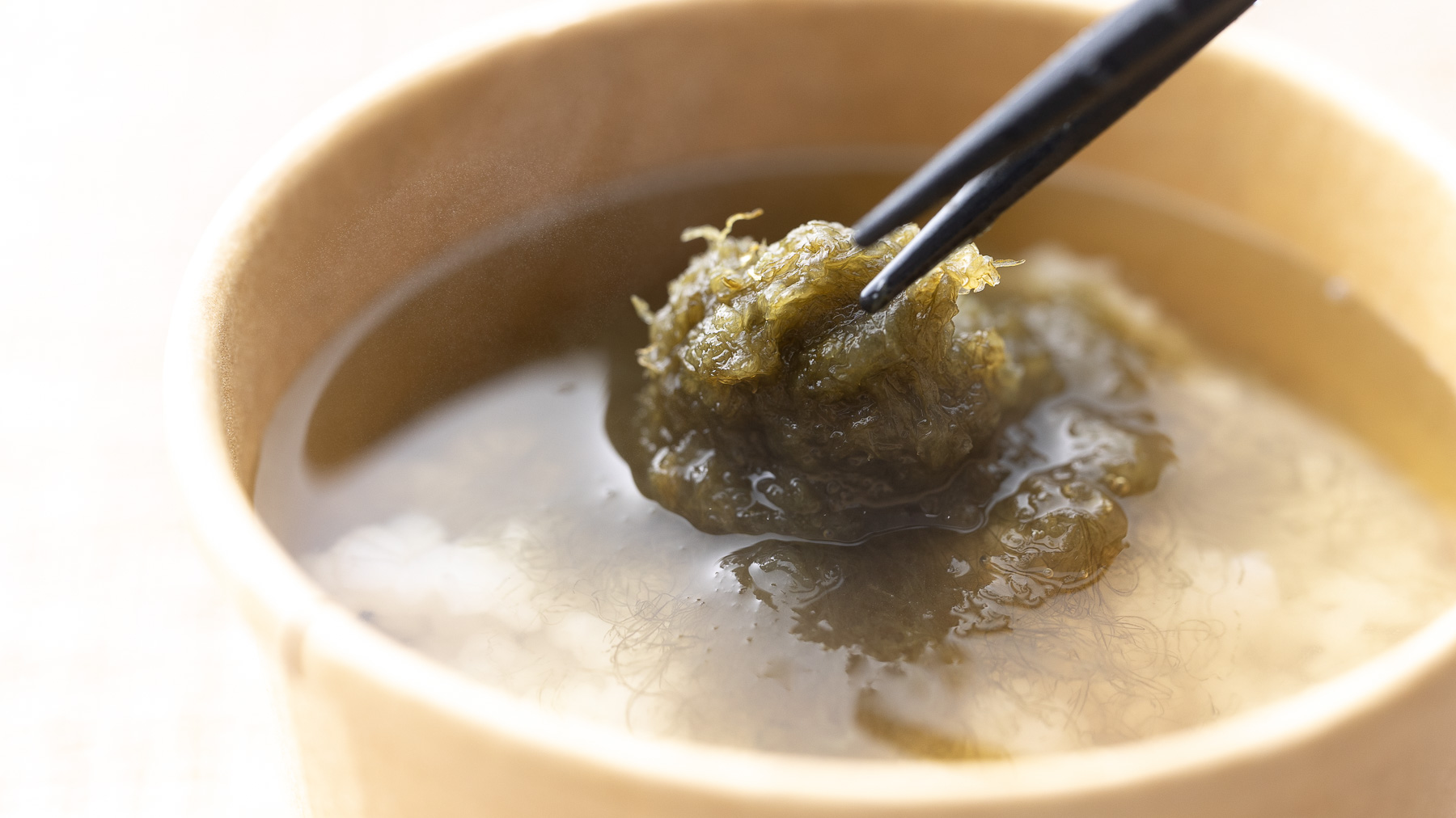 黒とろろはお茶漬けにもピッタリ