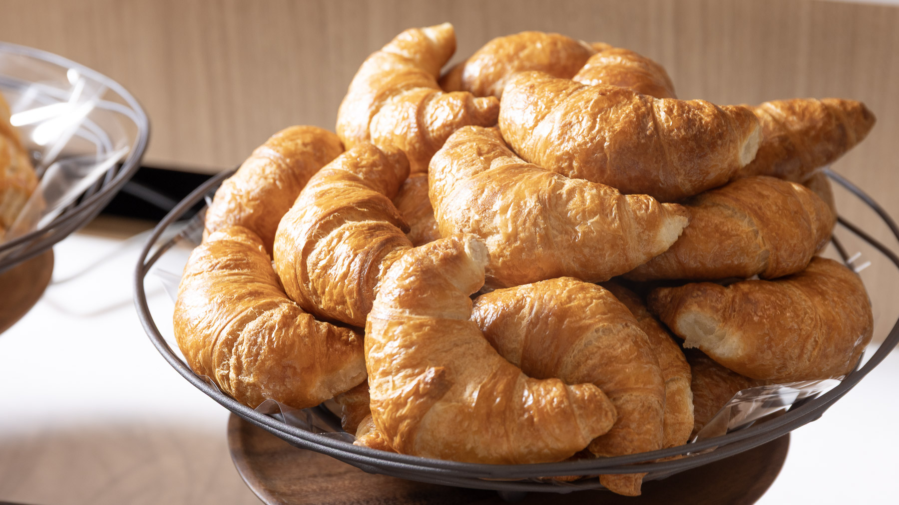 日替わりで楽しめる焼き立てパン