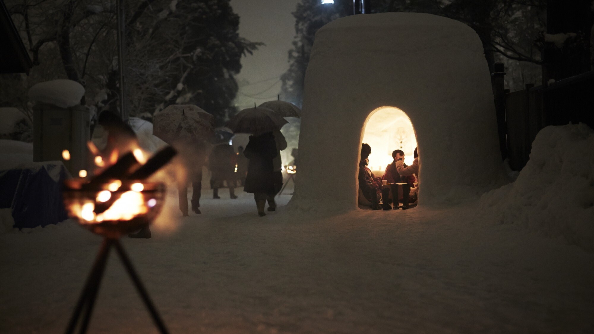 ■周辺観光｜横手のかまくら