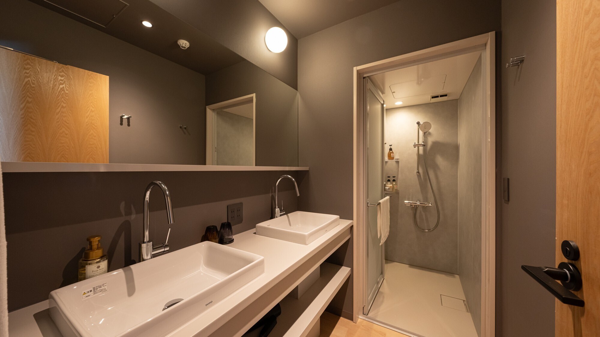 【1室限定】【グループルーム】 最大6名様でのご宿泊が可能な広々フォースルームです