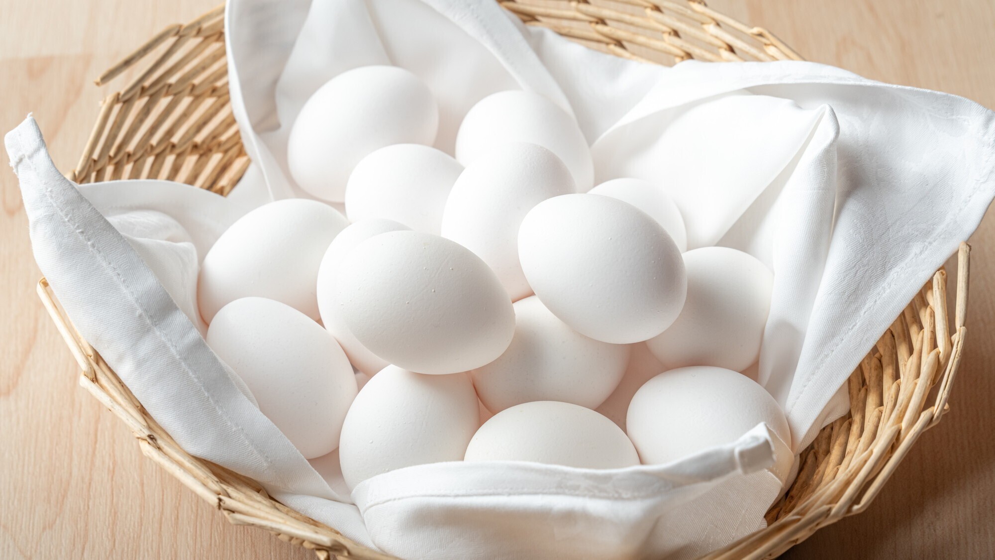 【朝食】秋田名産・横手市東海林養鶏「黄身の余韻」