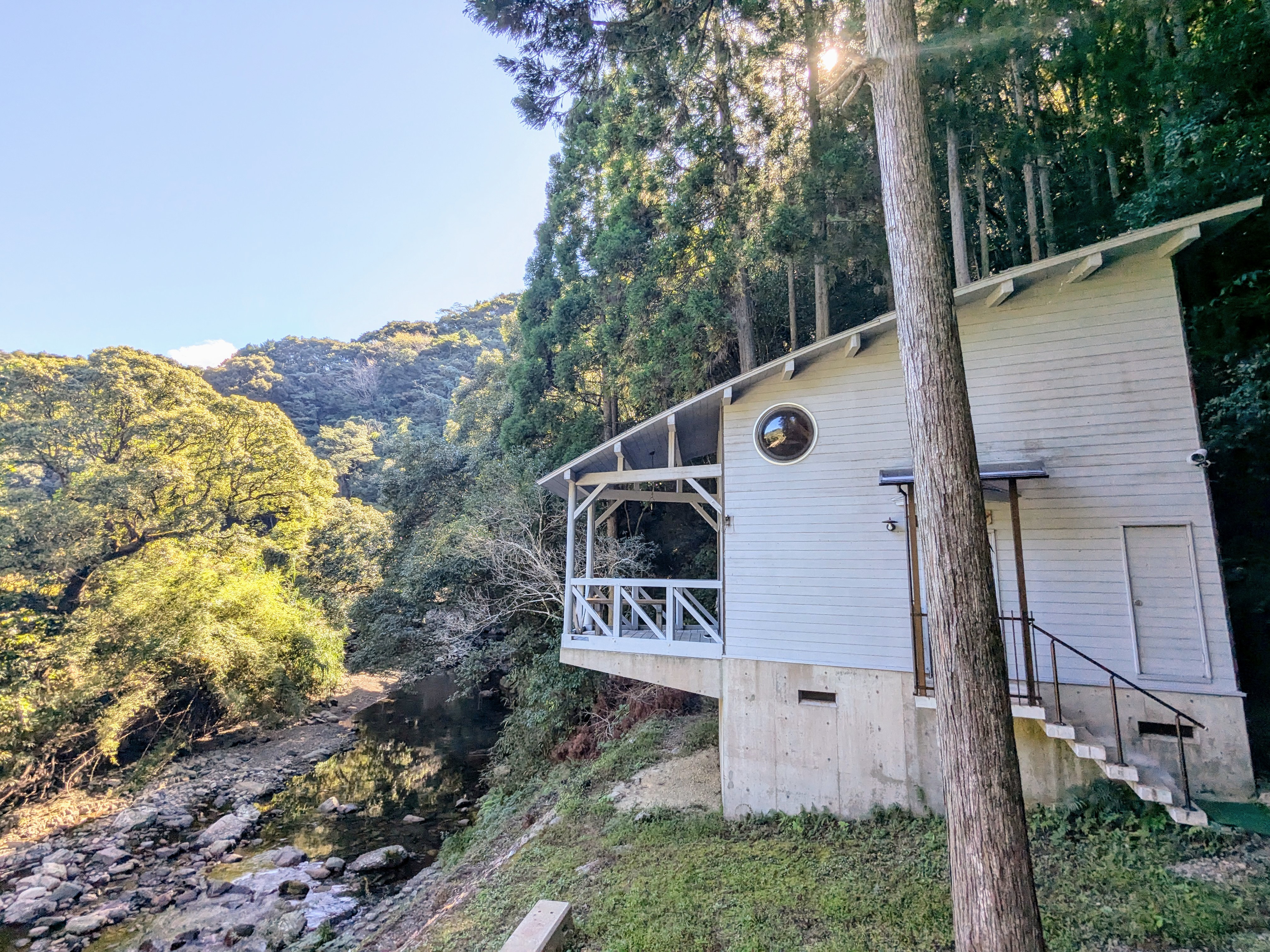 コテージペット棟外観