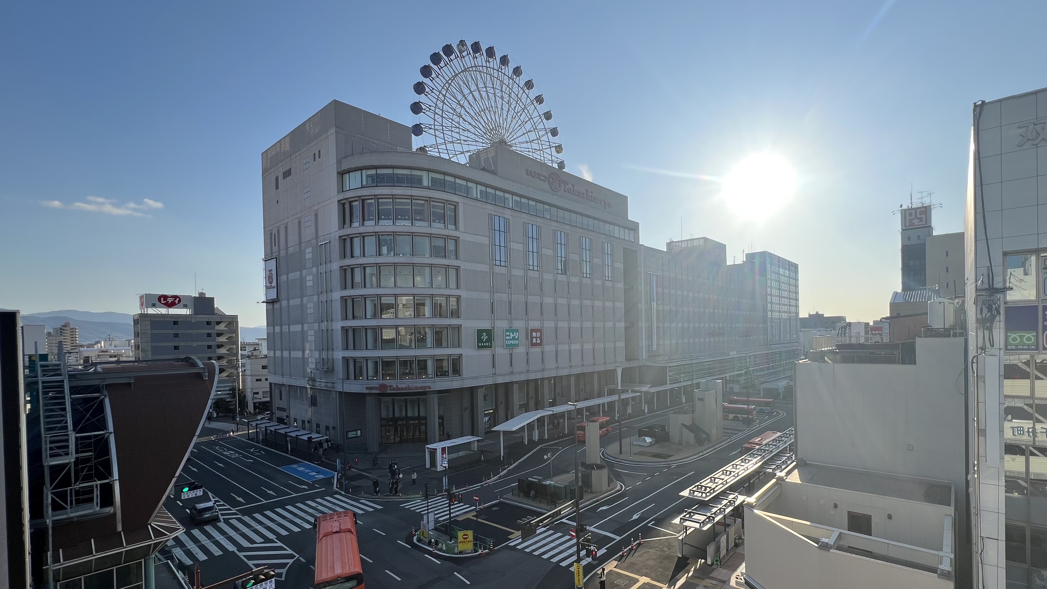 松山市駅・いよてつ高島屋まで徒歩約7分！