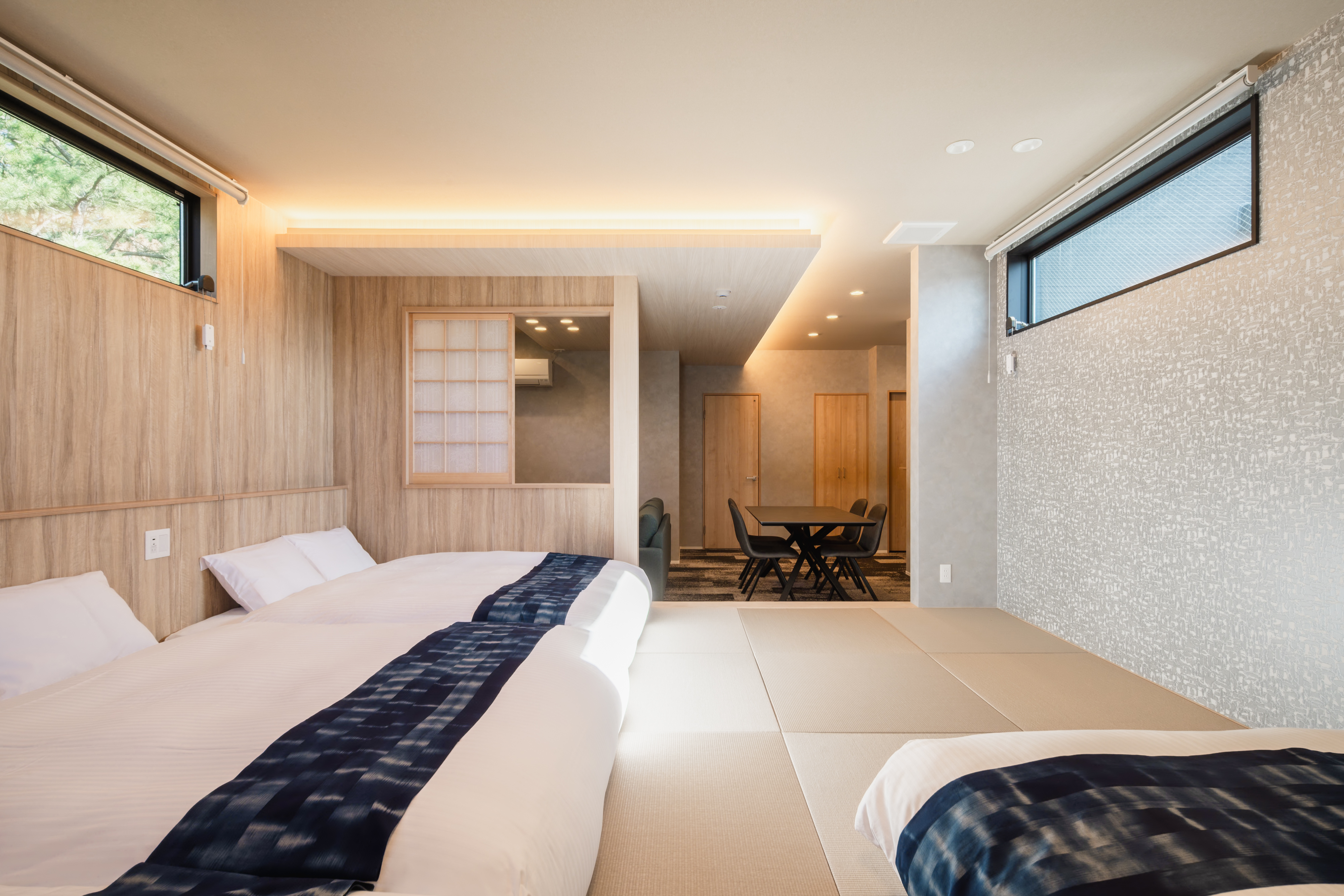 デラックスフォース　ベッドルーム