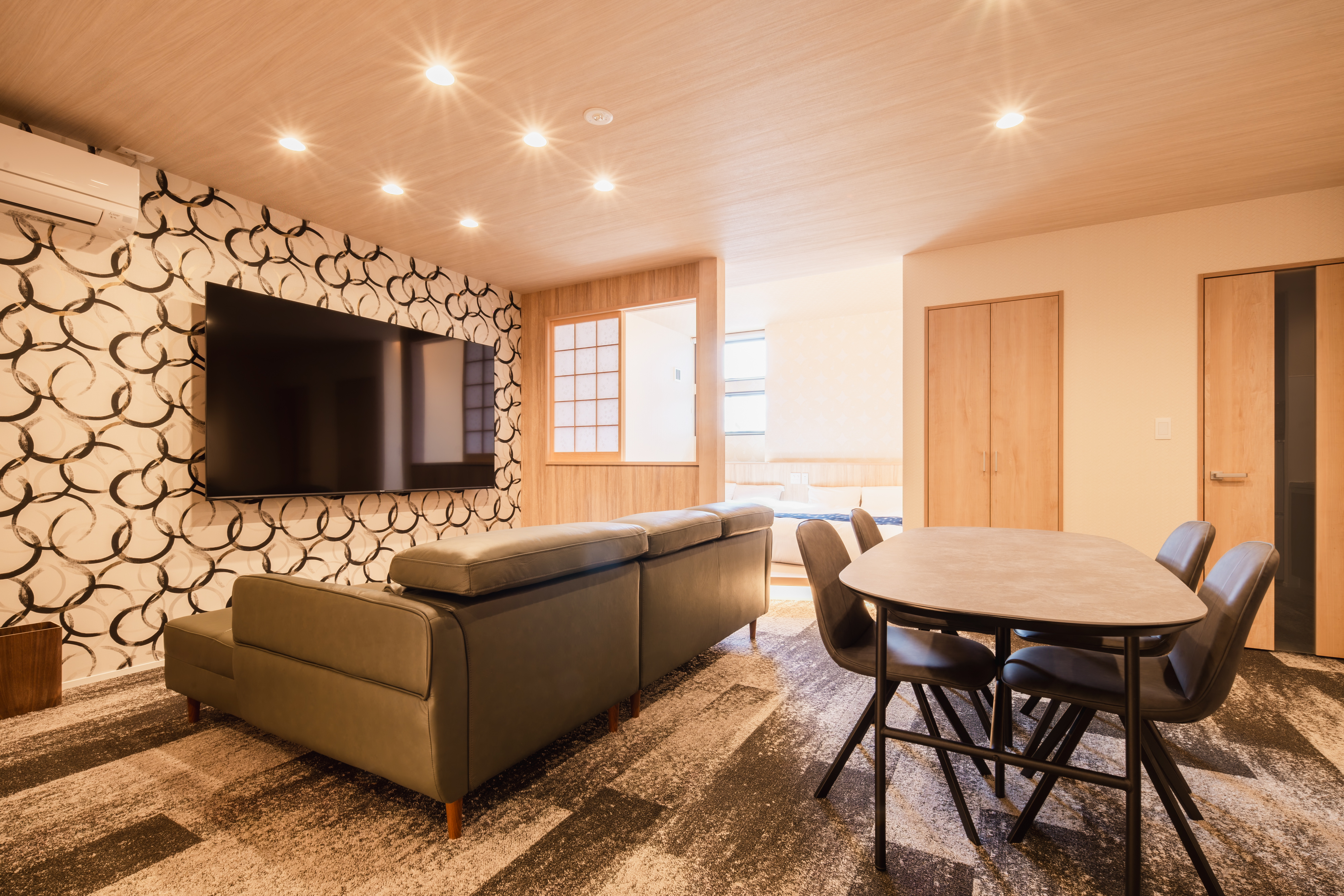 スイートフォース　リビング