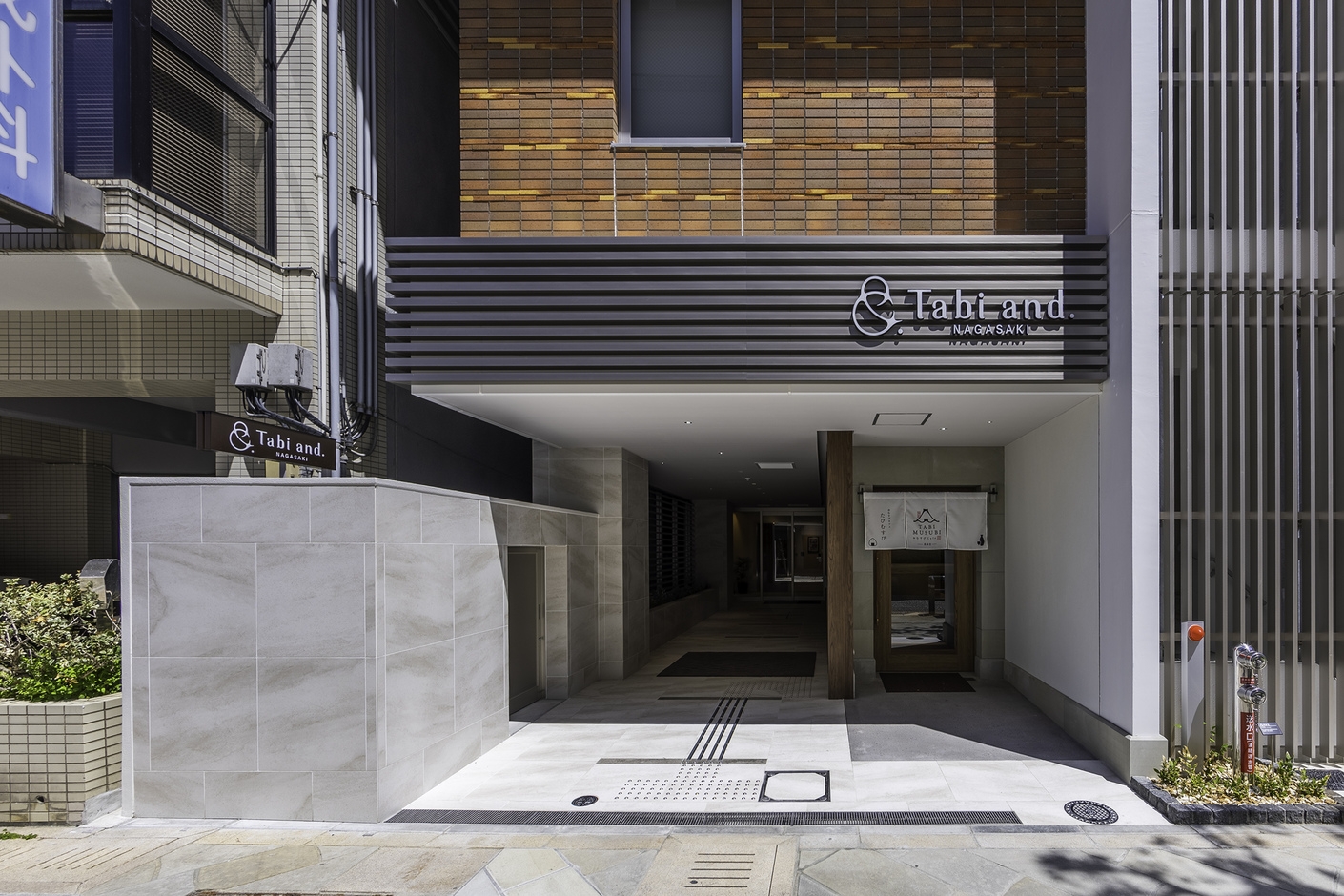 【Refaパウチ付　手ぶらで美髪】お気に入りのシャンプーを持ち歩かない新習慣