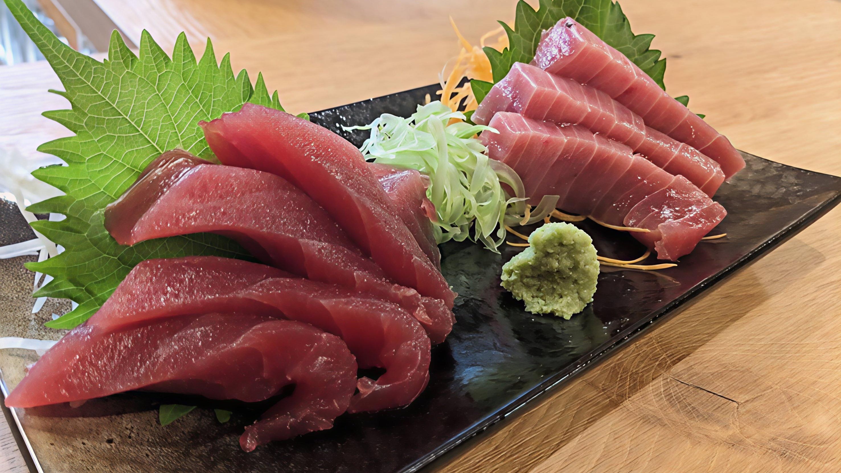 「蒲原館」の絶品マグロ料理