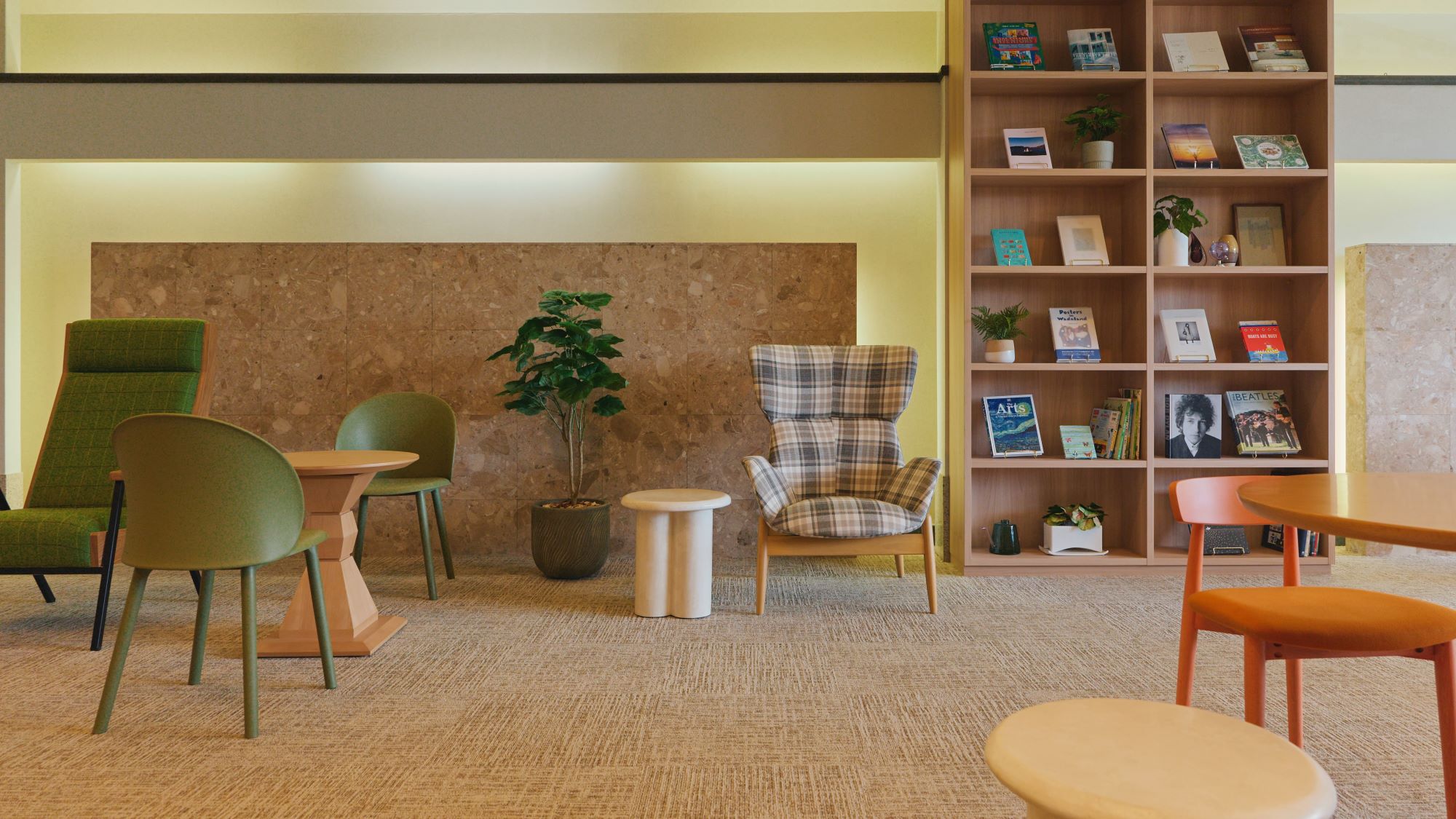 【ラウンジ】お茶や読書にぴったりの静かな空間