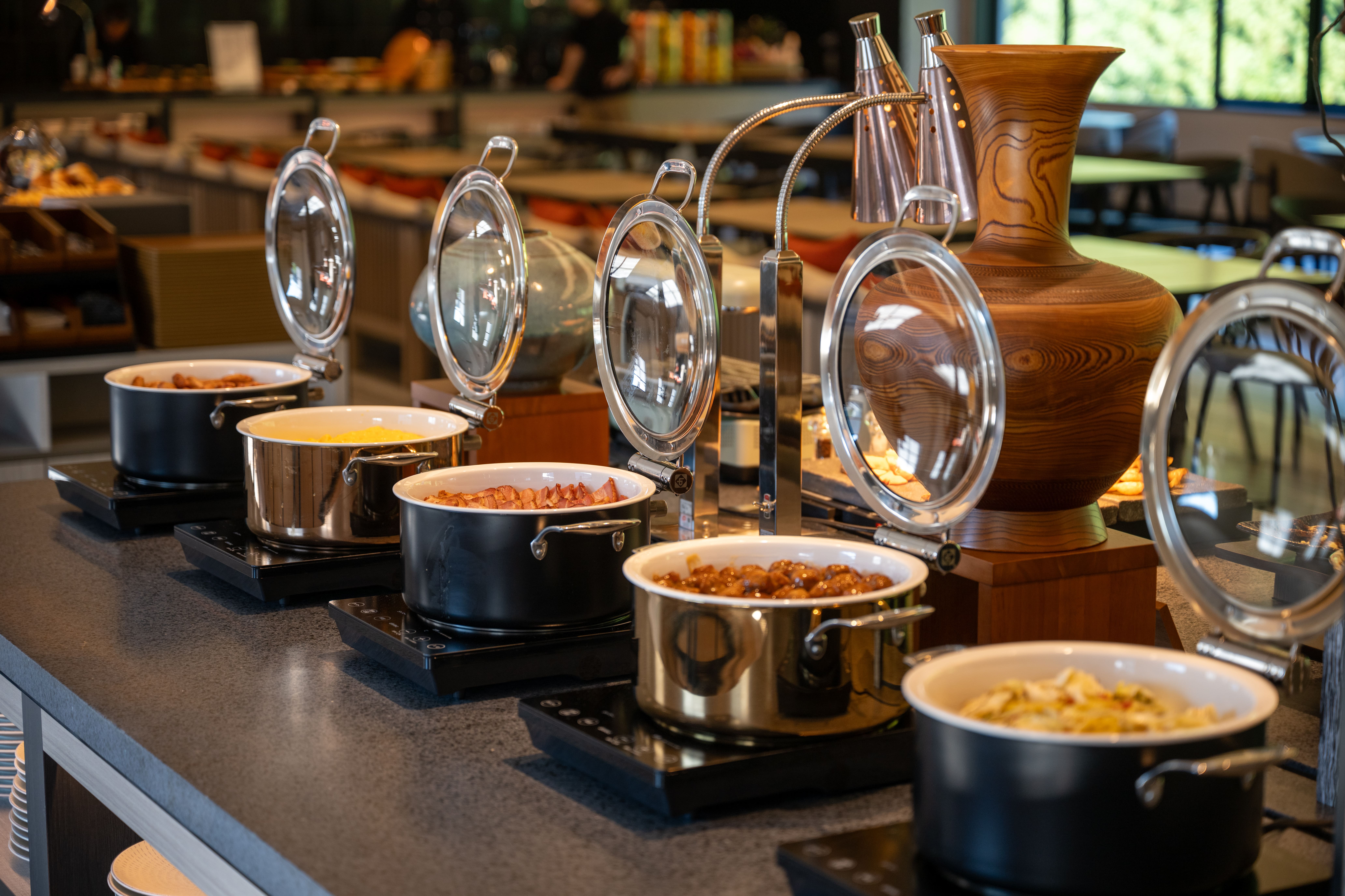 朝食ビュッフェ　提供例