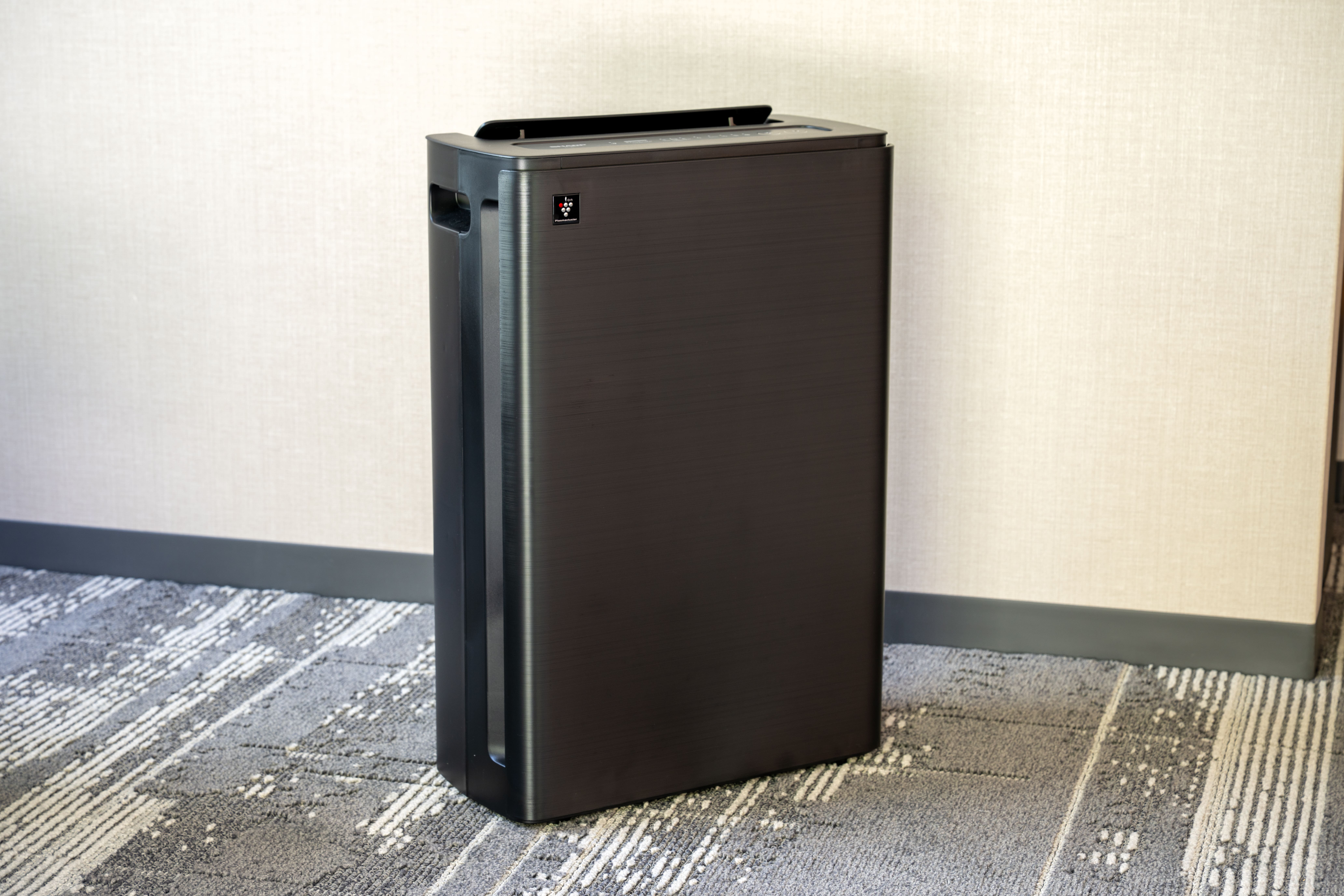 客室　空気清浄機