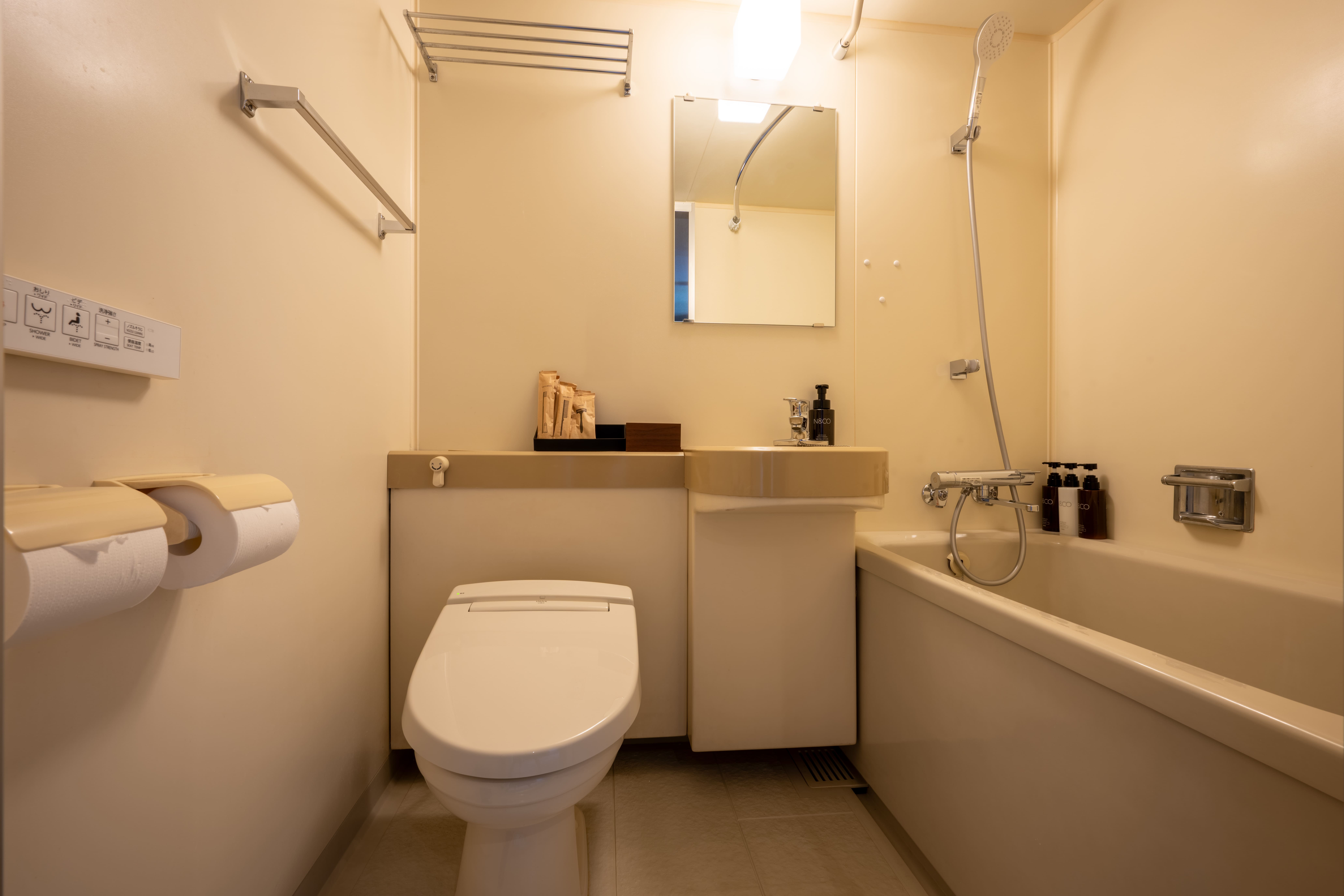 モデレート共通　３点ユニットバス