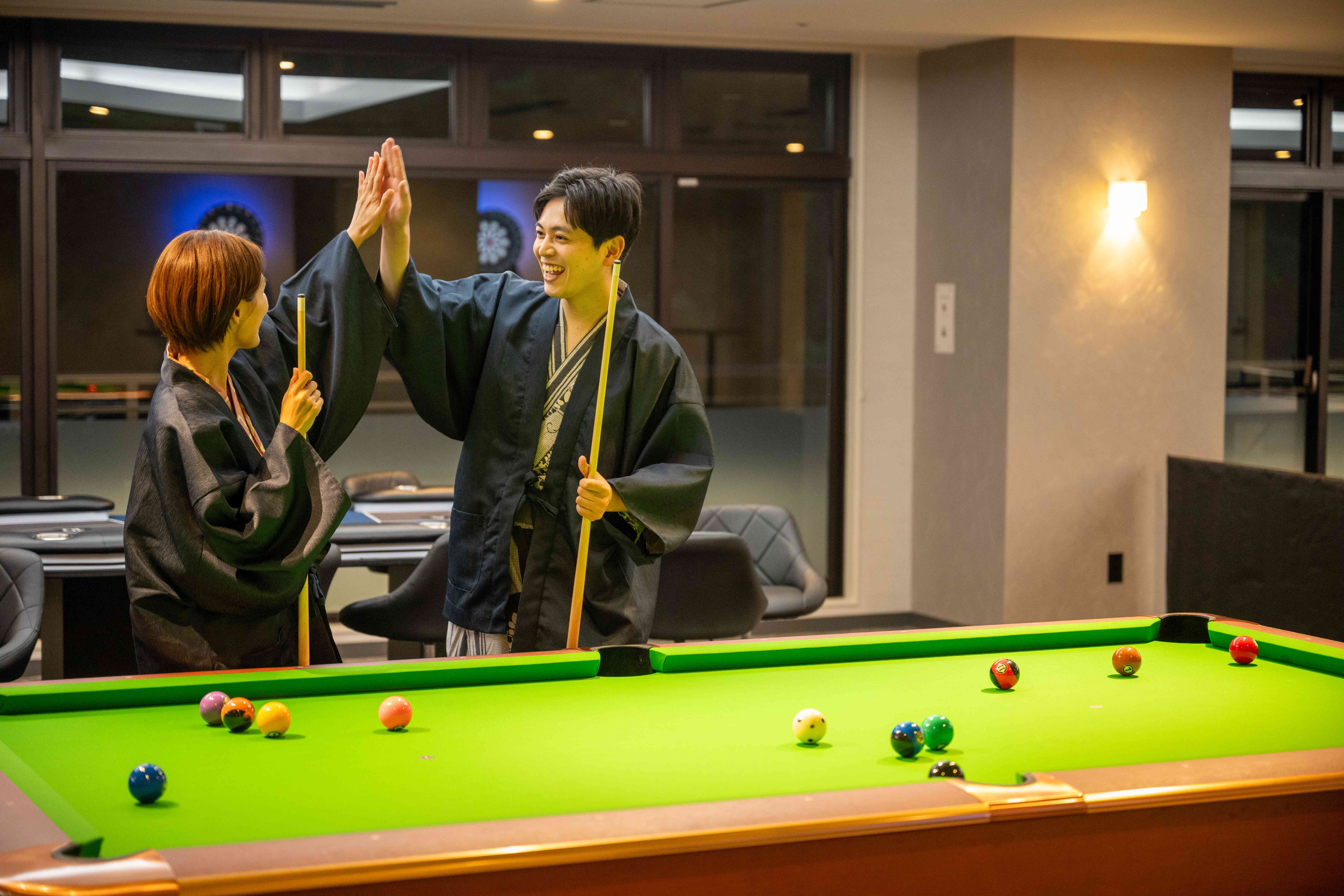 ビリヤード　プレイルーム　イメージ
