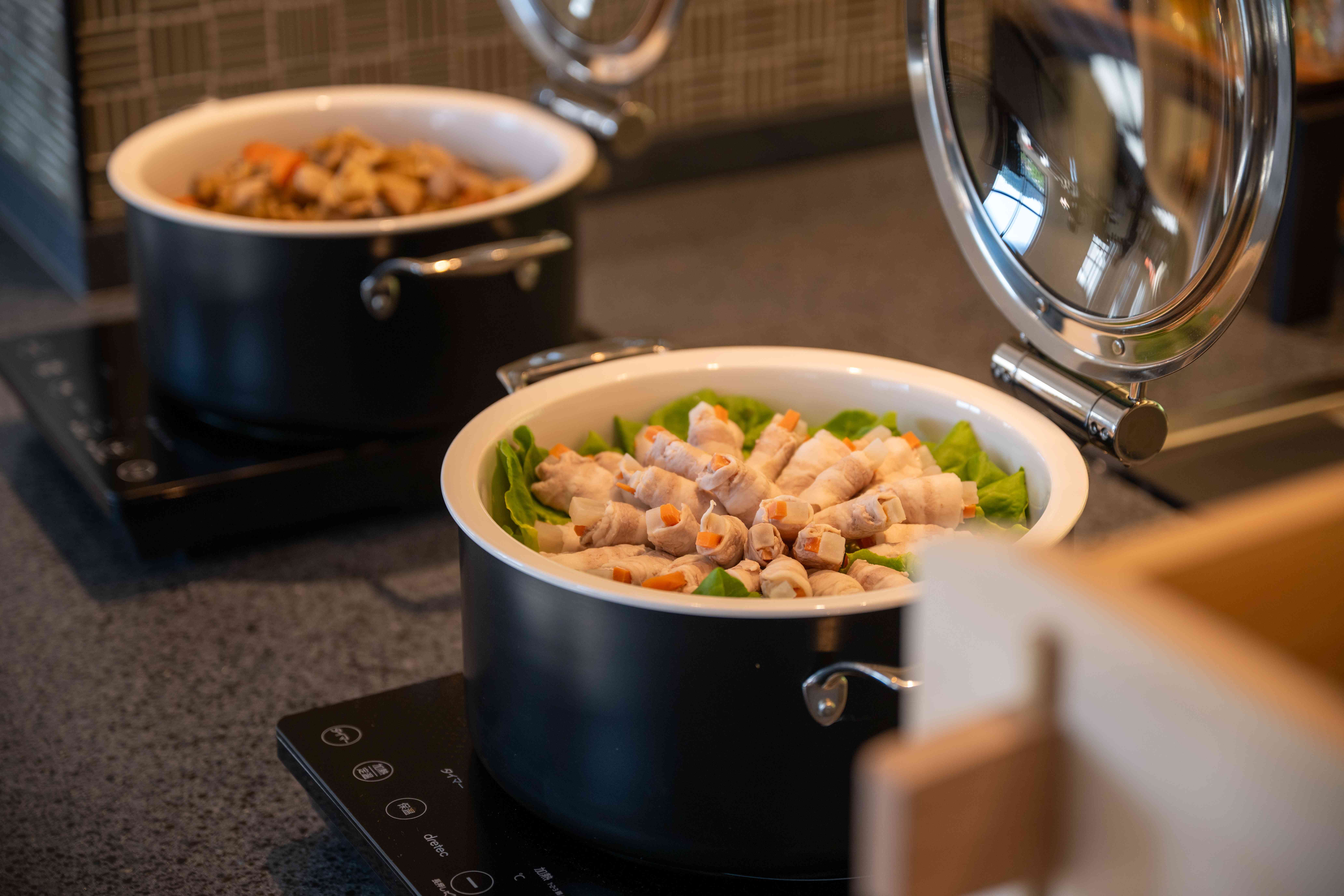 夕食ビュッフェ　提供例