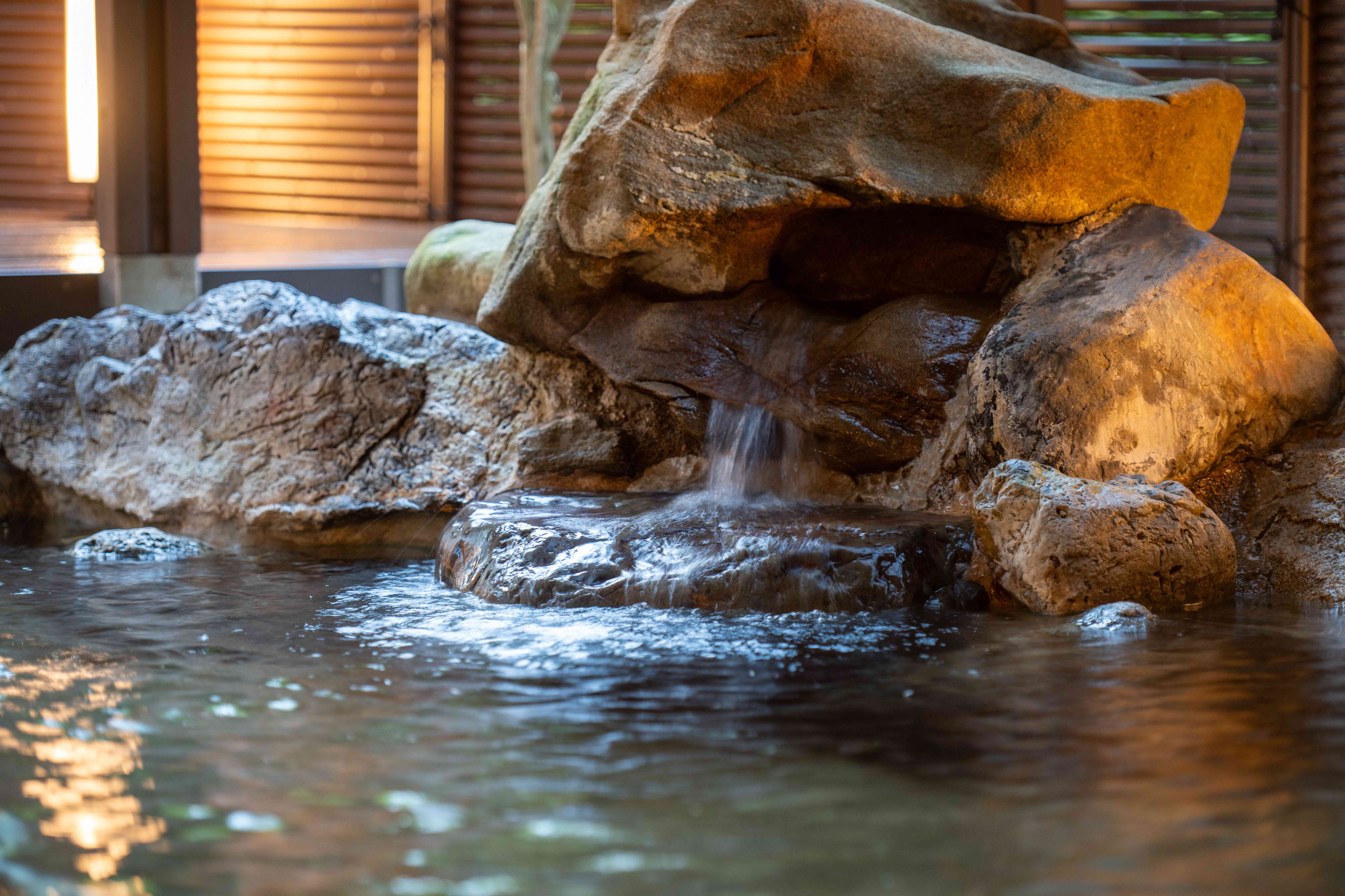露天風呂　女湯　イメージ
