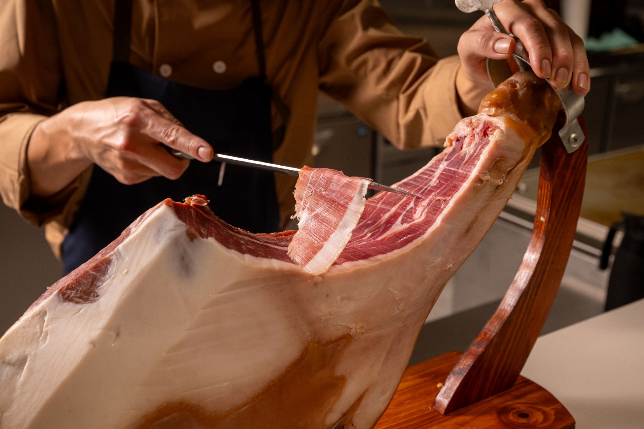 【レイトチェックアウト】ゆっくり滞在12時までの極上ステイ ＜ ビュッフェ夕朝食付 ＞